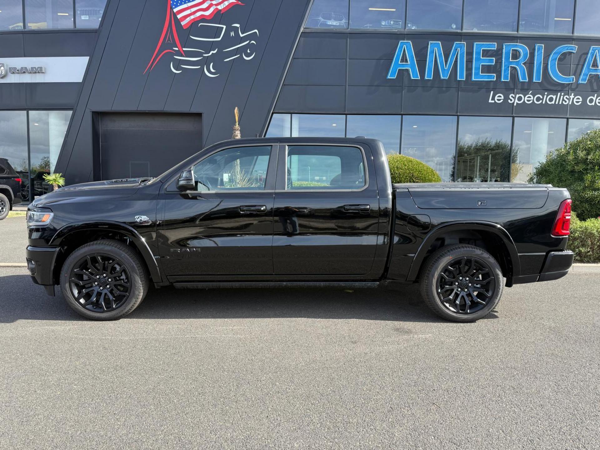 DODGE RAM 1500 CREW LIMITED NIGHT EDITION RAMBOX HAYON MULTI V8 5,7L