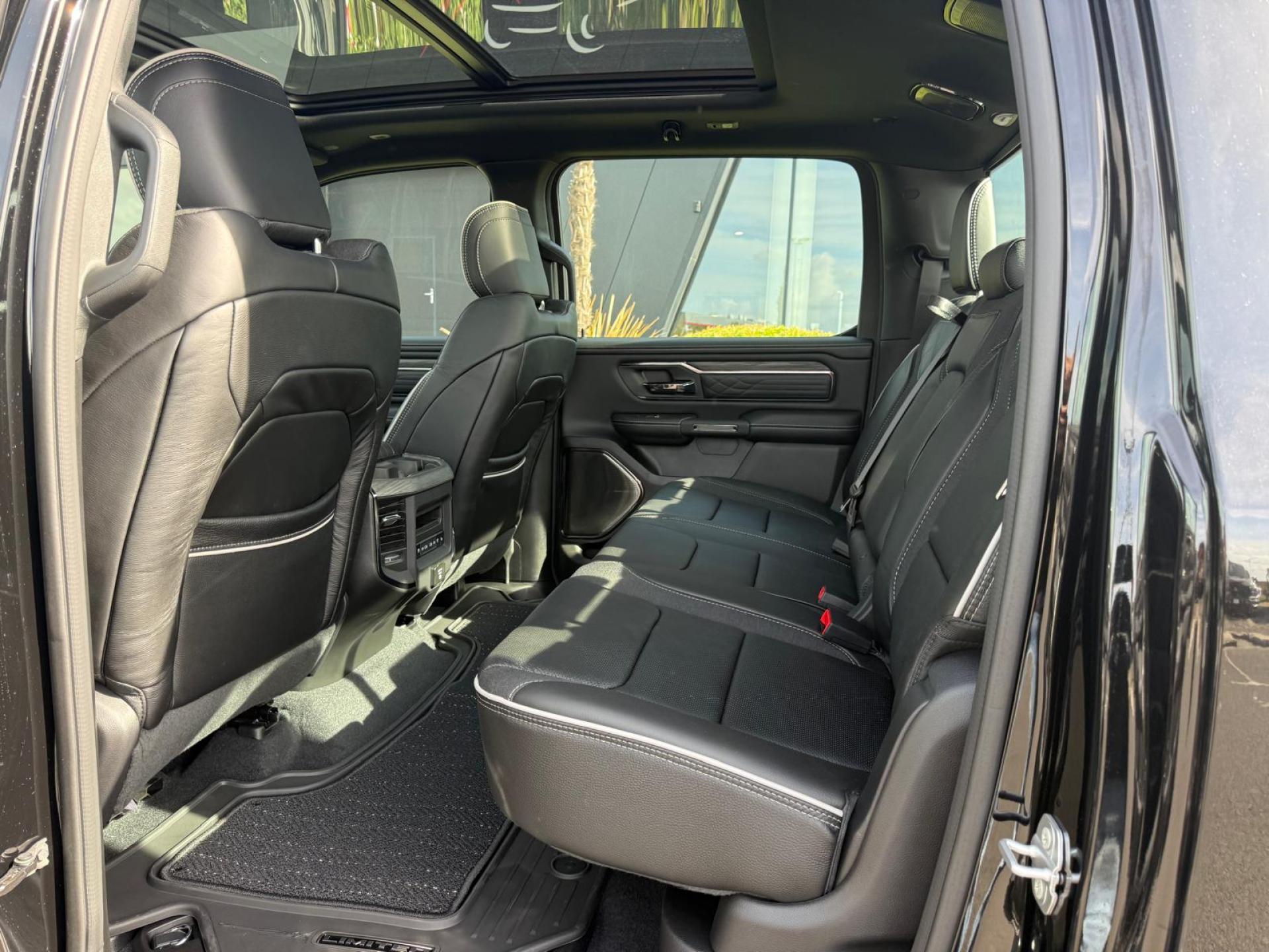 DODGE RAM 1500 CREW LIMITED NIGHT EDITION RAMBOX HAYON MULTI V8 5,7L