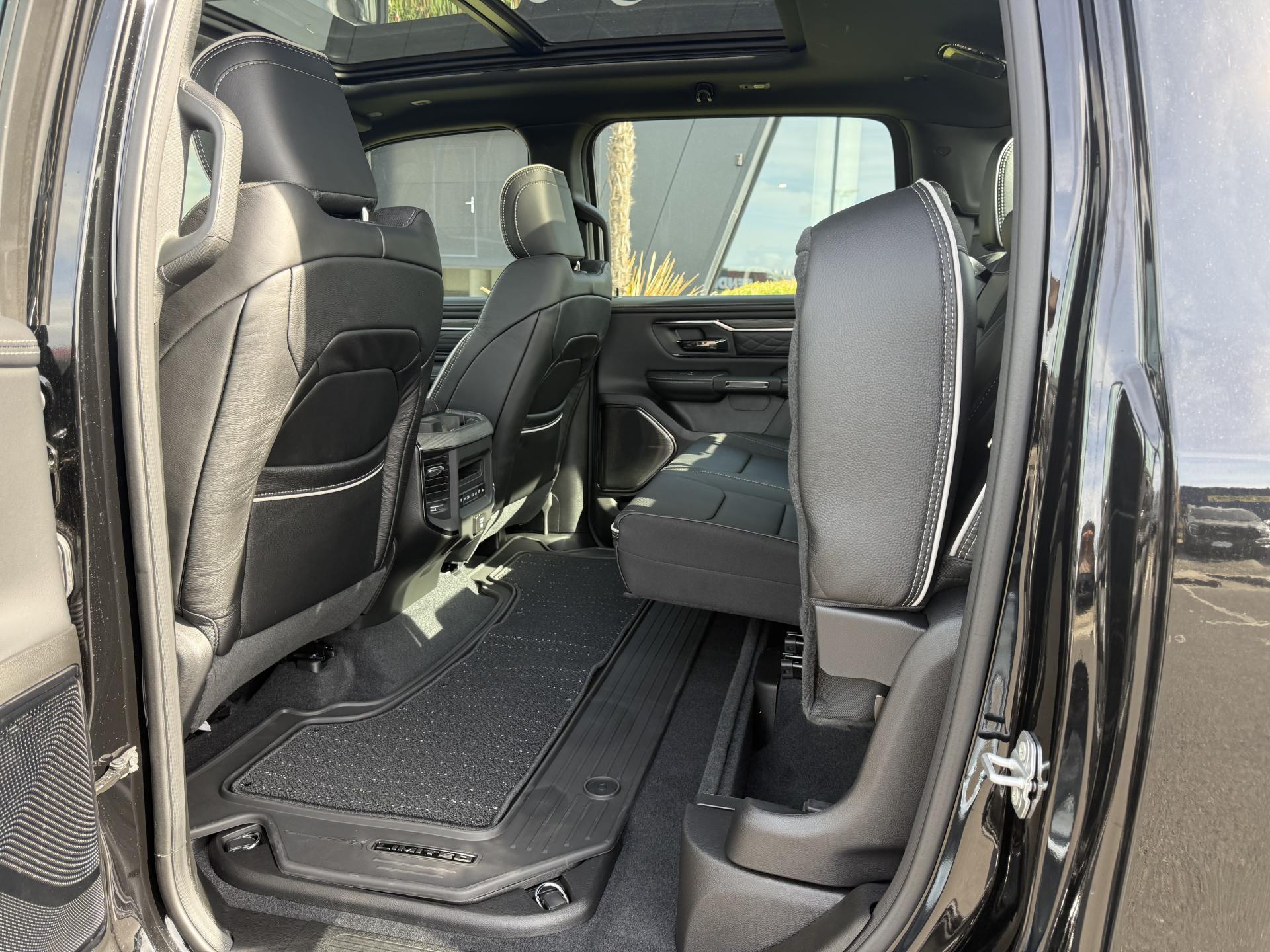 DODGE RAM 1500 CREW LIMITED NIGHT EDITION RAMBOX HAYON MULTI V8 5,7L
