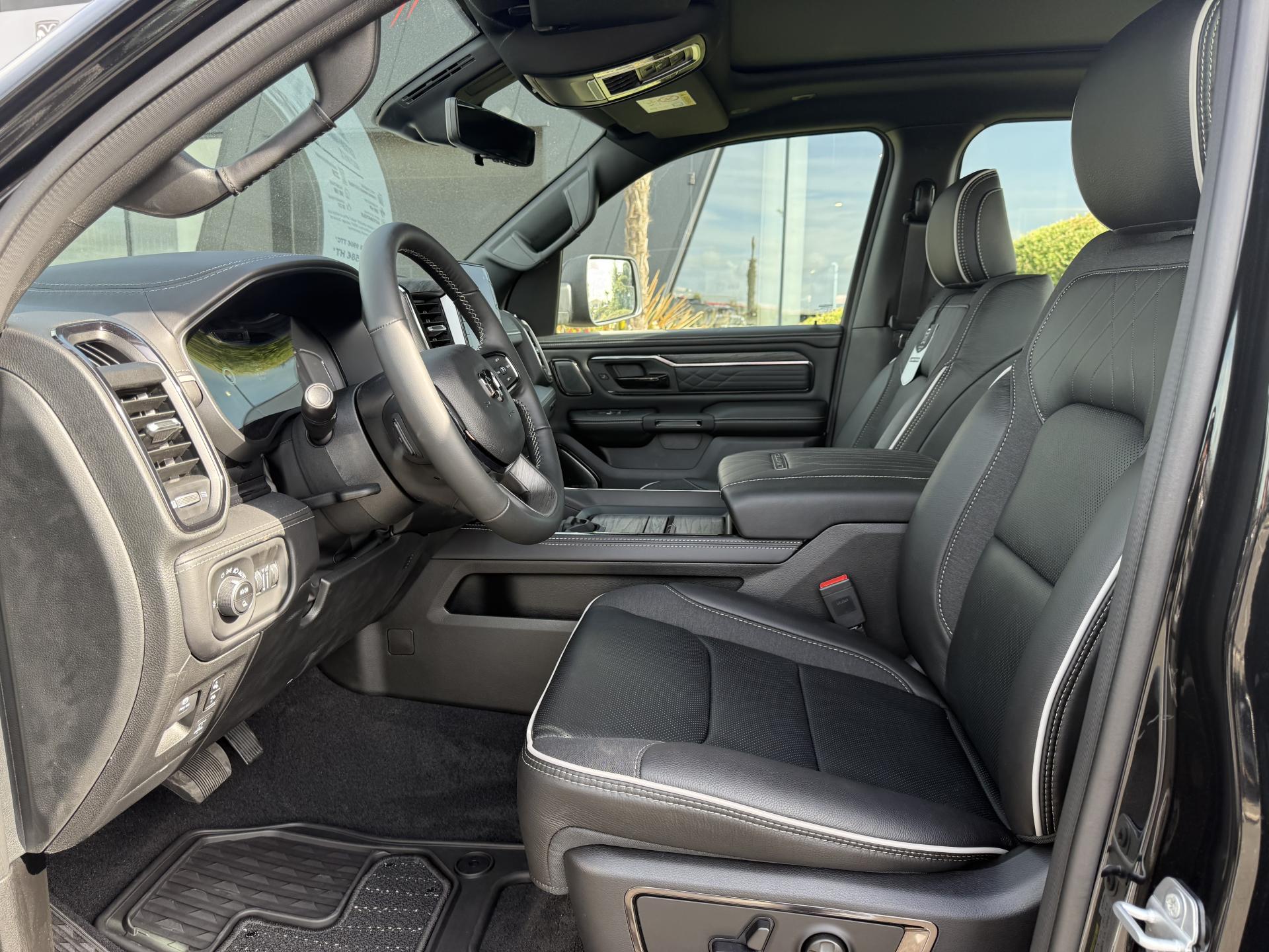 DODGE RAM 1500 CREW LIMITED NIGHT EDITION RAMBOX HAYON MULTI V8 5,7L