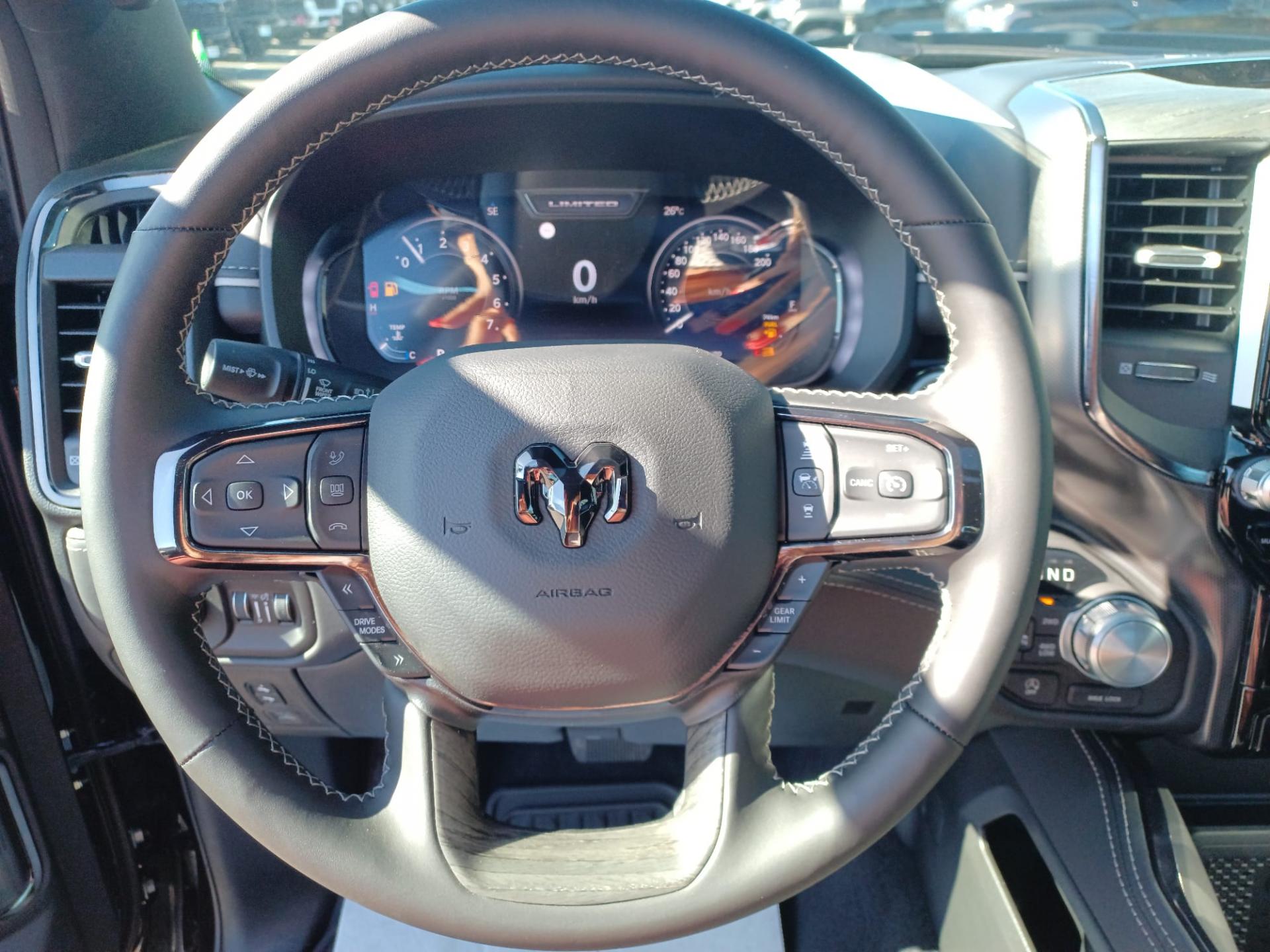 DODGE RAM 1500 CREW LIMITED NIGHT EDITION RAMBOX HAYON MULTI V8 5,7L
