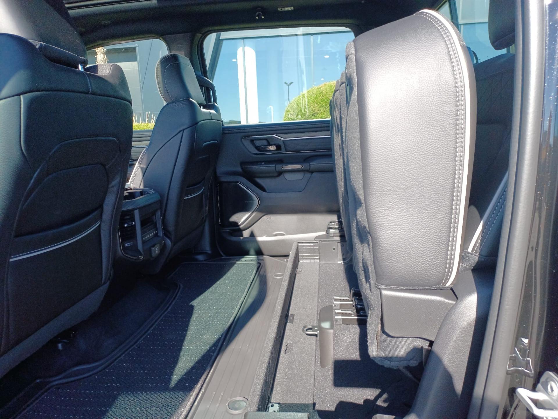 DODGE RAM 1500 CREW LIMITED NIGHT EDITION RAMBOX HAYON MULTI V8 5,7L