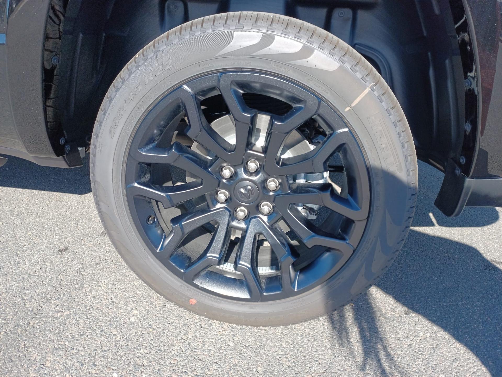 DODGE RAM 1500 CREW LIMITED NIGHT EDITION RAMBOX HAYON MULTI V8 5,7L