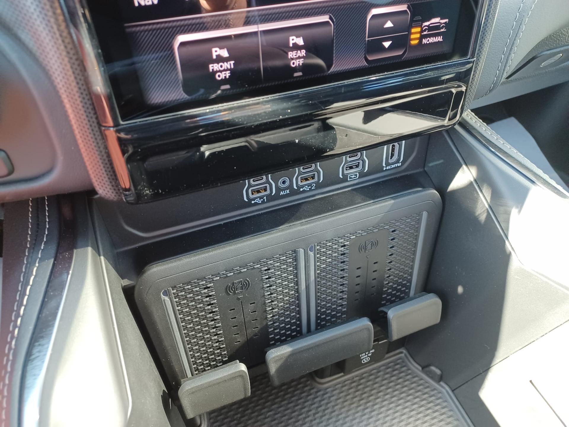 DODGE RAM 1500 CREW LIMITED NIGHT EDITION RAMBOX HAYON MULTI V8 5,7L
