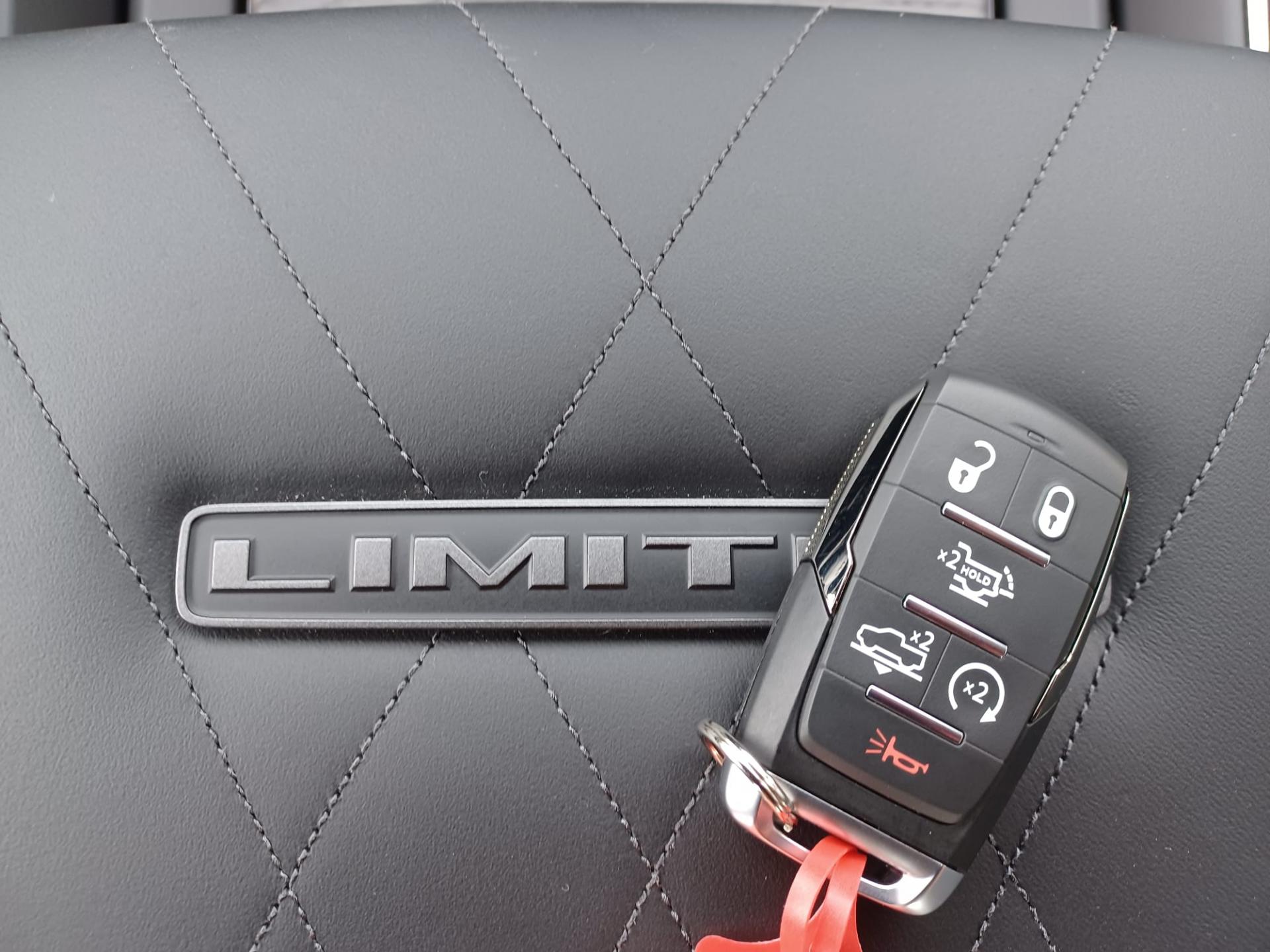 DODGE RAM 1500 CREW LIMITED NIGHT EDITION RAMBOX HAYON MULTI V8 5,7L