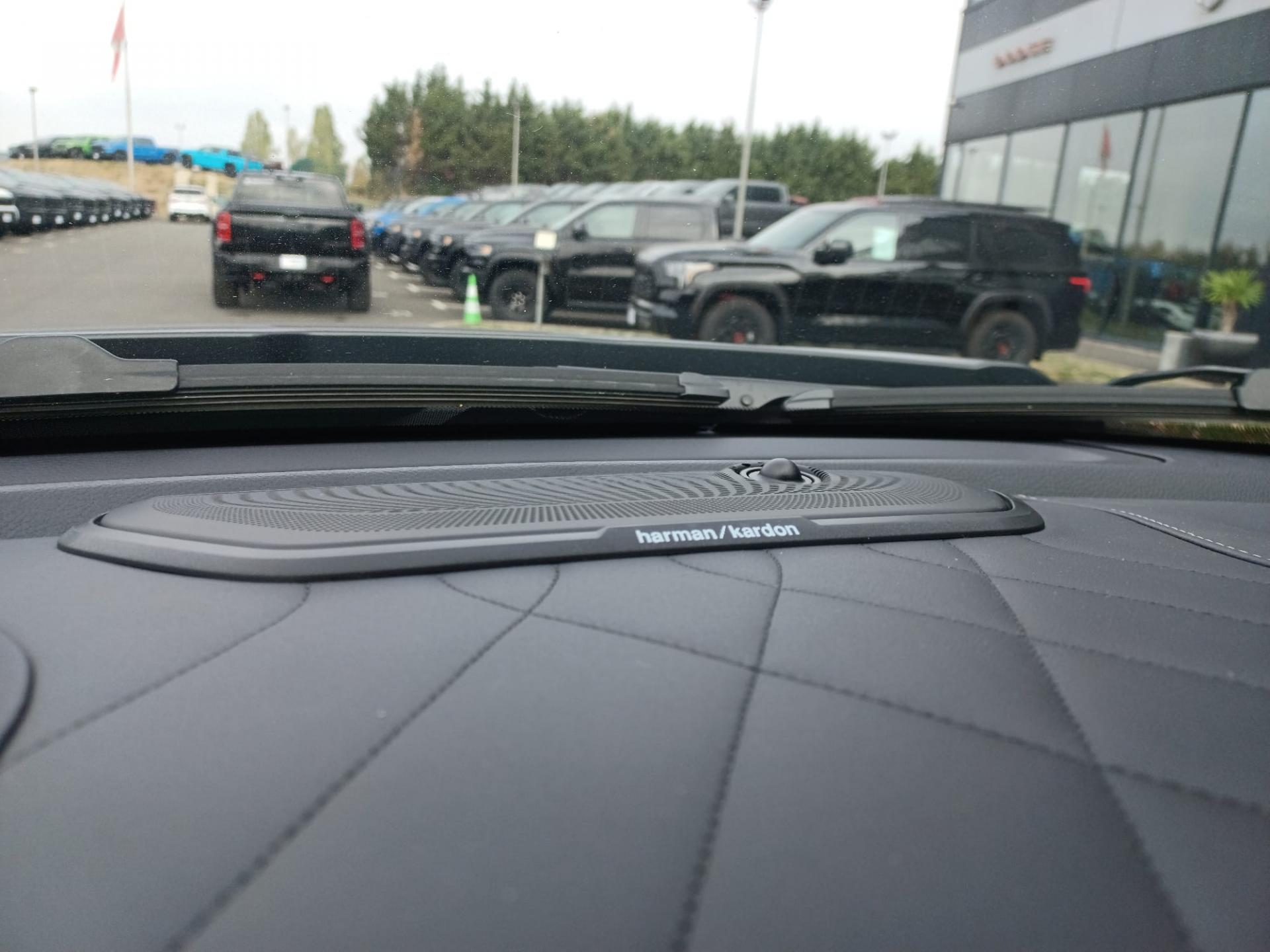DODGE RAM 1500 CREW LIMITED NIGHT EDITION RAMBOX HAYON MULTI V8 5,7L