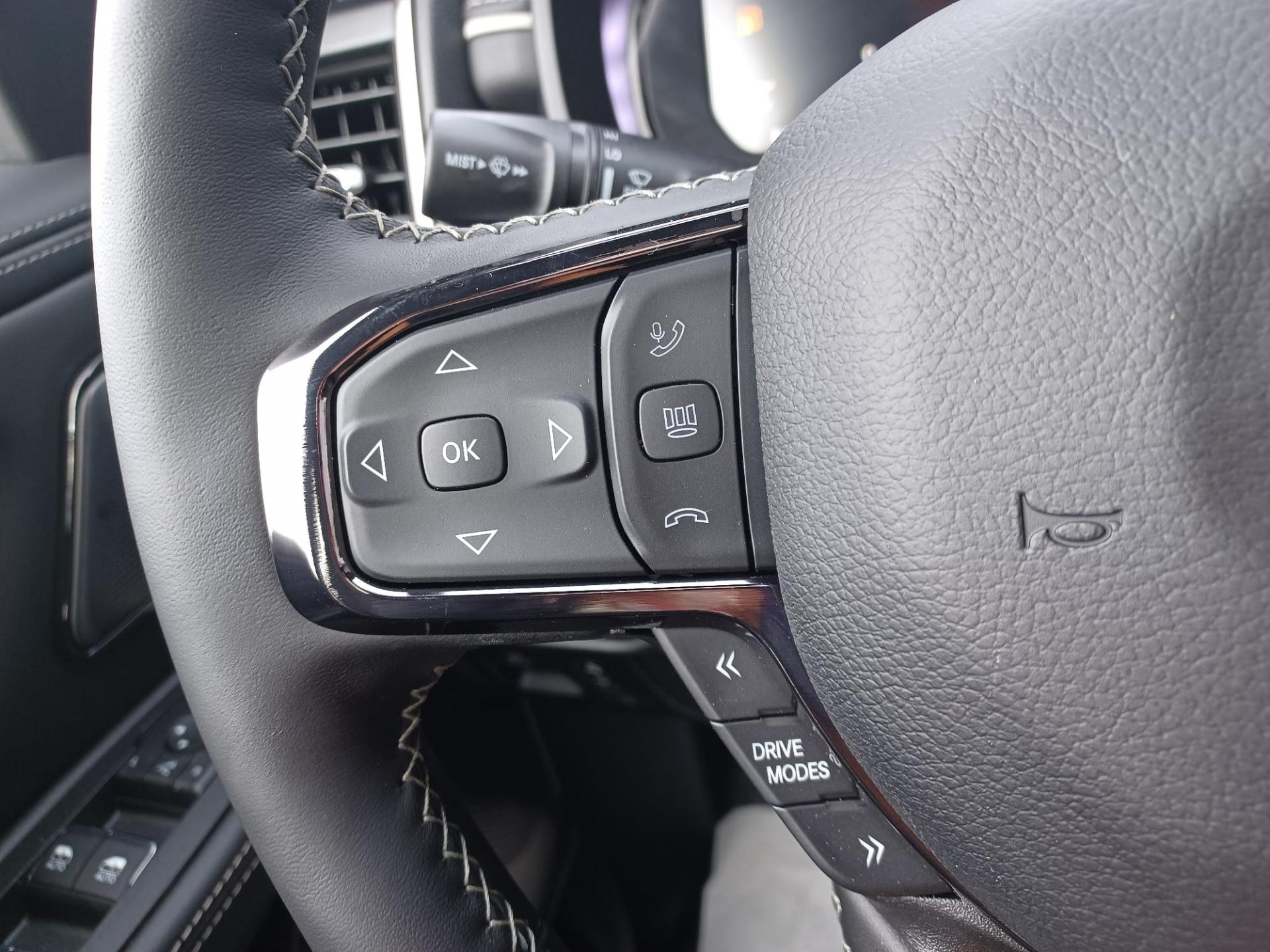 DODGE RAM 1500 CREW LIMITED NIGHT EDITION RAMBOX HAYON MULTI V8 5,7L