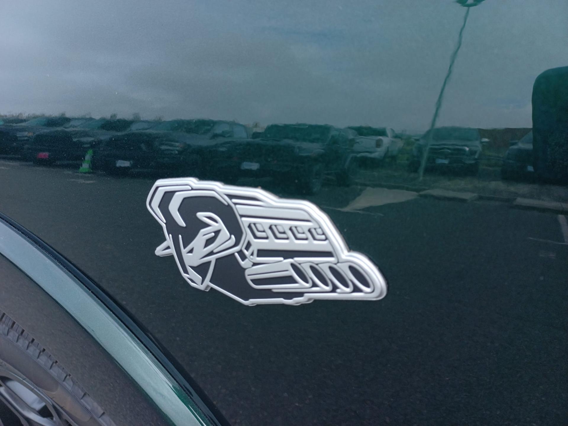 DODGE RAM 1500 CREW LIMITED NIGHT EDITION RAMBOX HAYON MULTI V8 5,7L