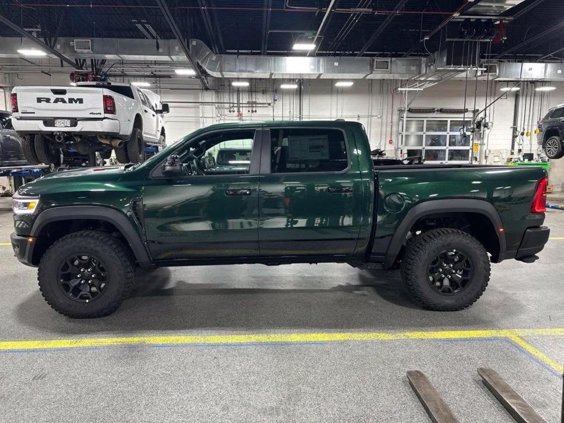 DODGE RAM TRX 6.2L V8 SUPERCHARGED 2027