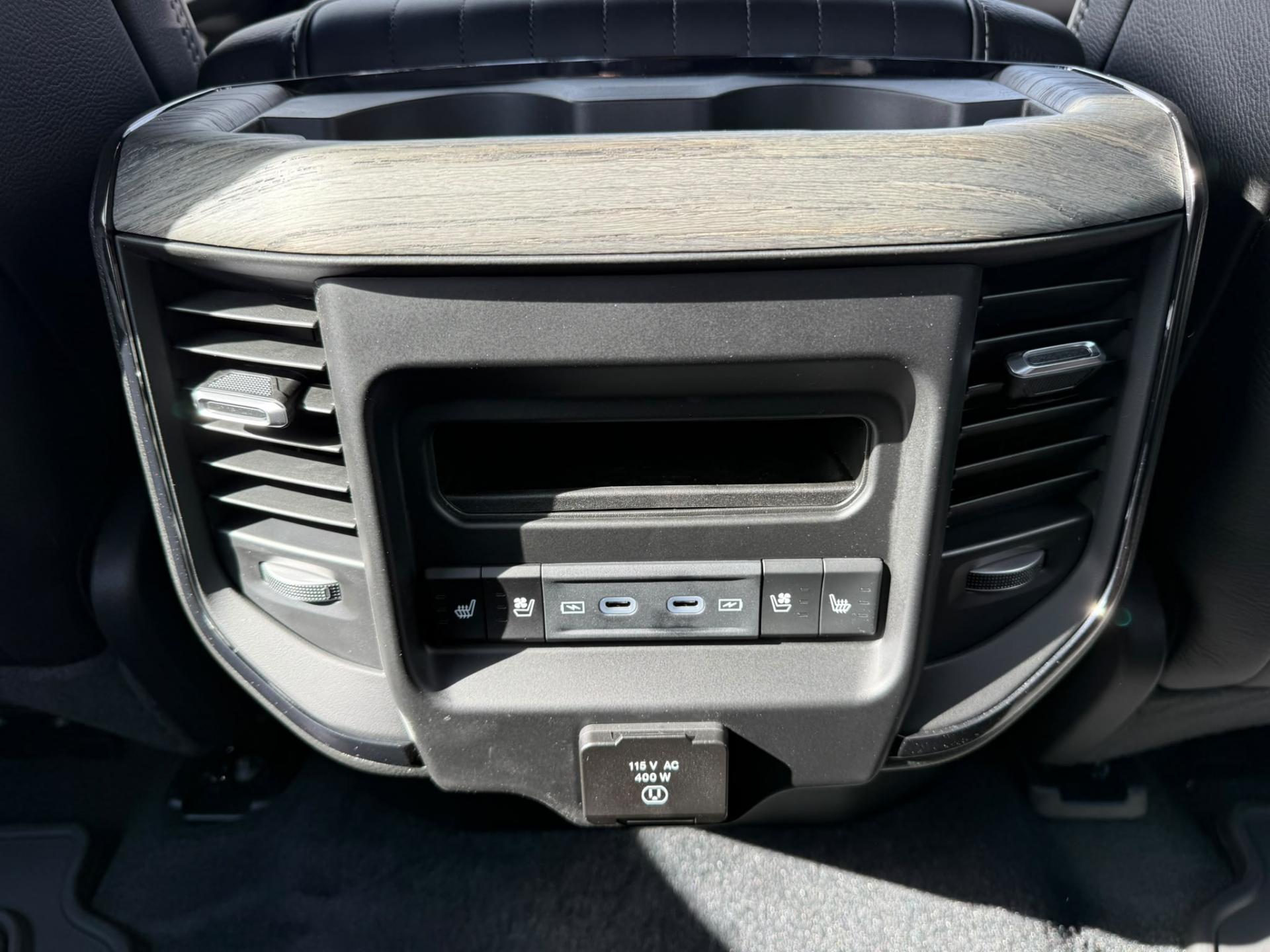 DODGE RAM 1500 CREW LIMITED NIGHT EDITION RAMBOX HAYON MULTI V8 5,7L