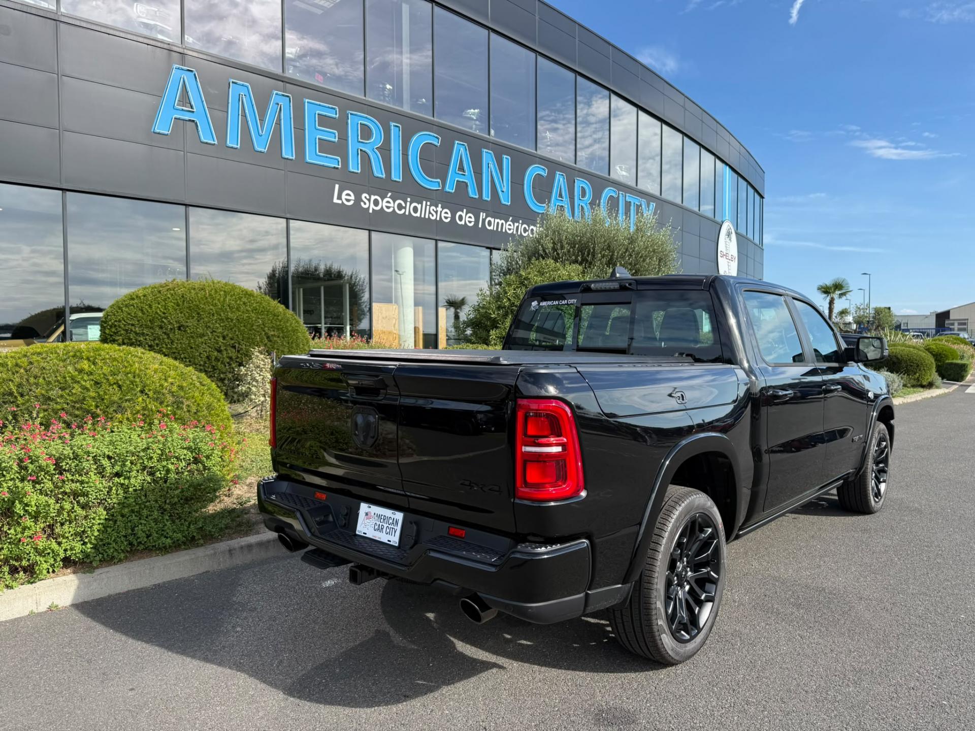 DODGE RAM 1500 CREW LIMITED NIGHT EDITION RAMBOX HAYON MULTI V8 5,7L