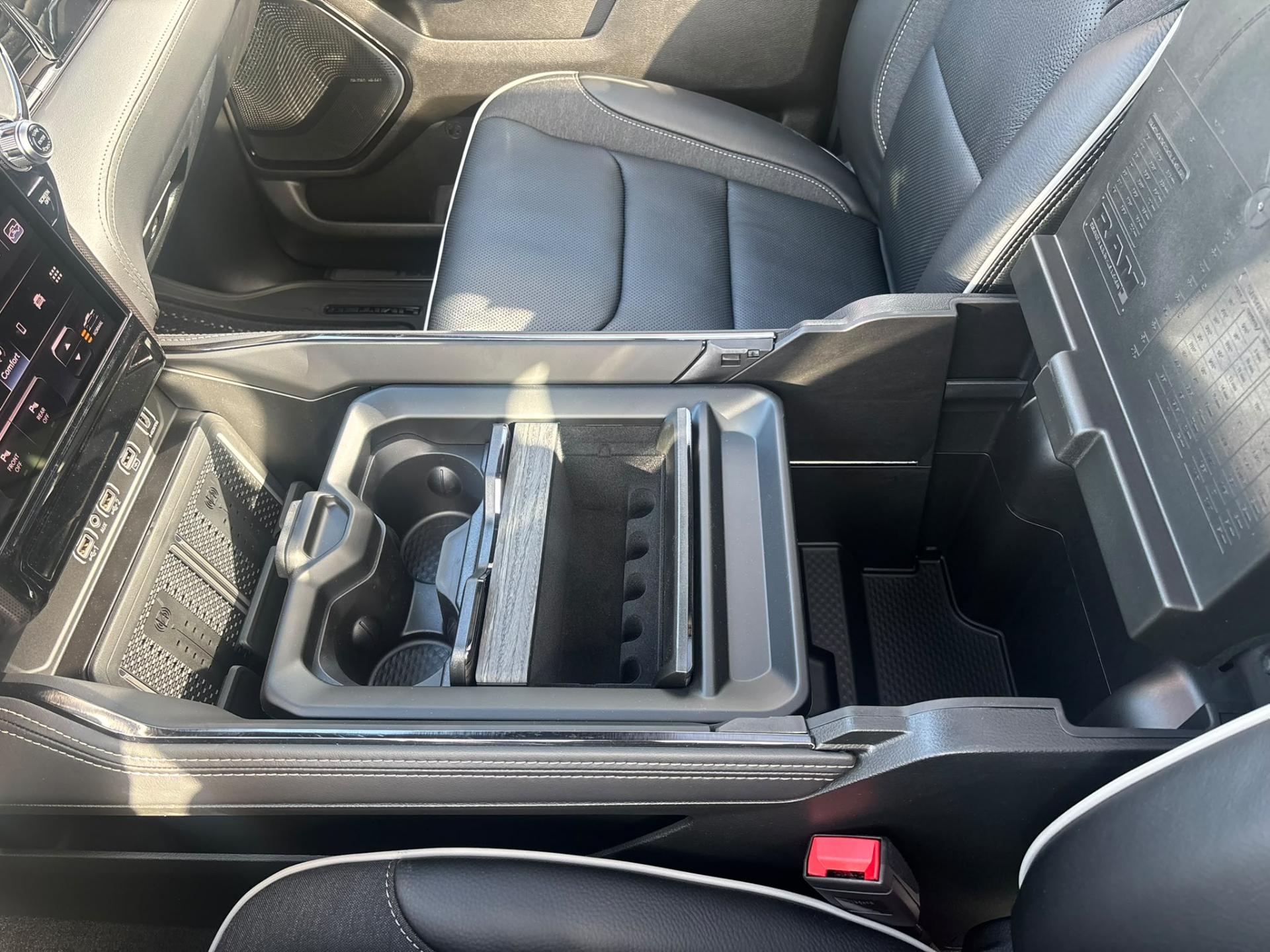 DODGE RAM 1500 CREW LIMITED NIGHT EDITION RAMBOX HAYON MULTI V8 5,7L