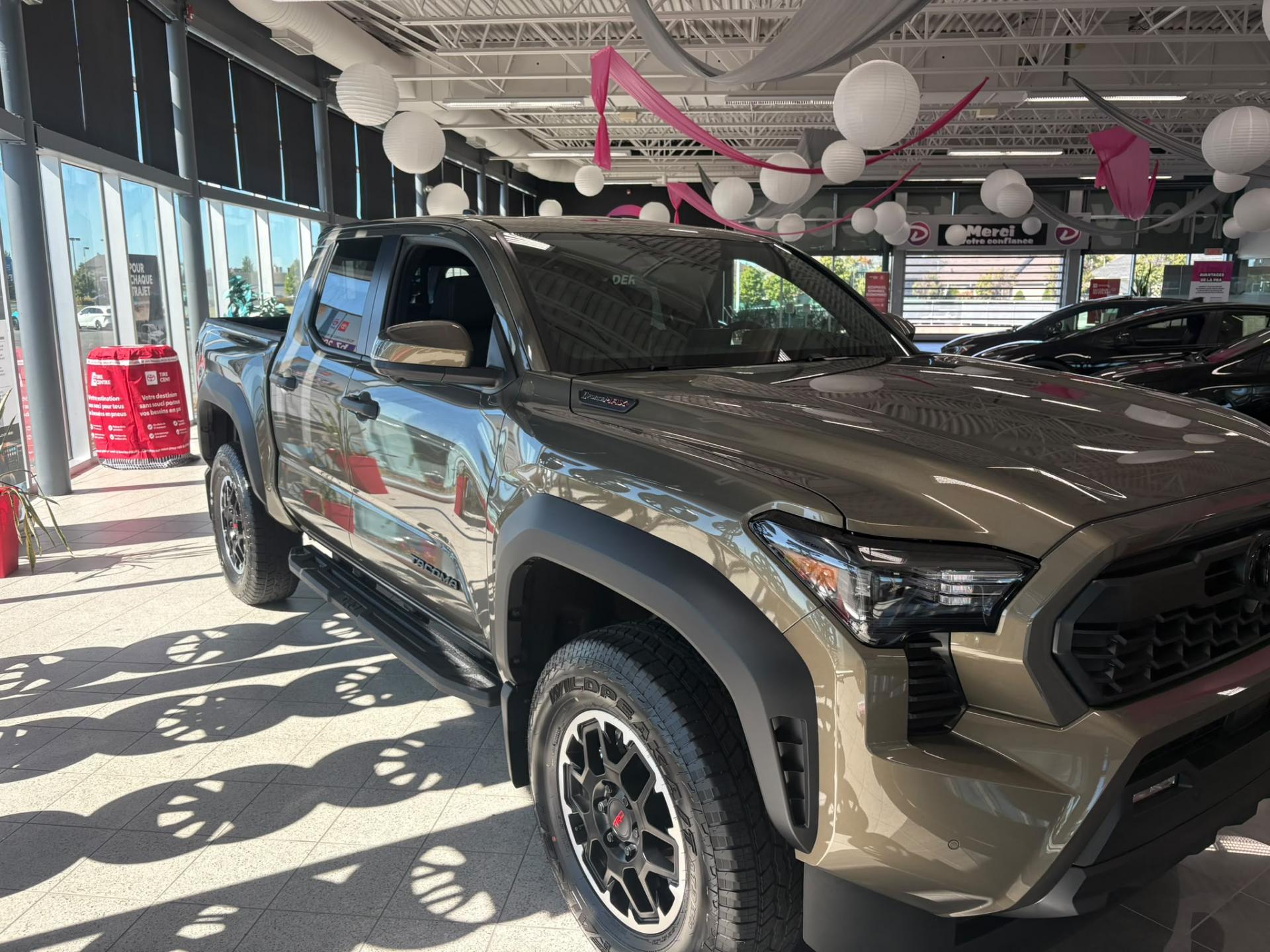 TOYOTA TACOMA TRD OFF ROAD PREMIUM HYBRIDE