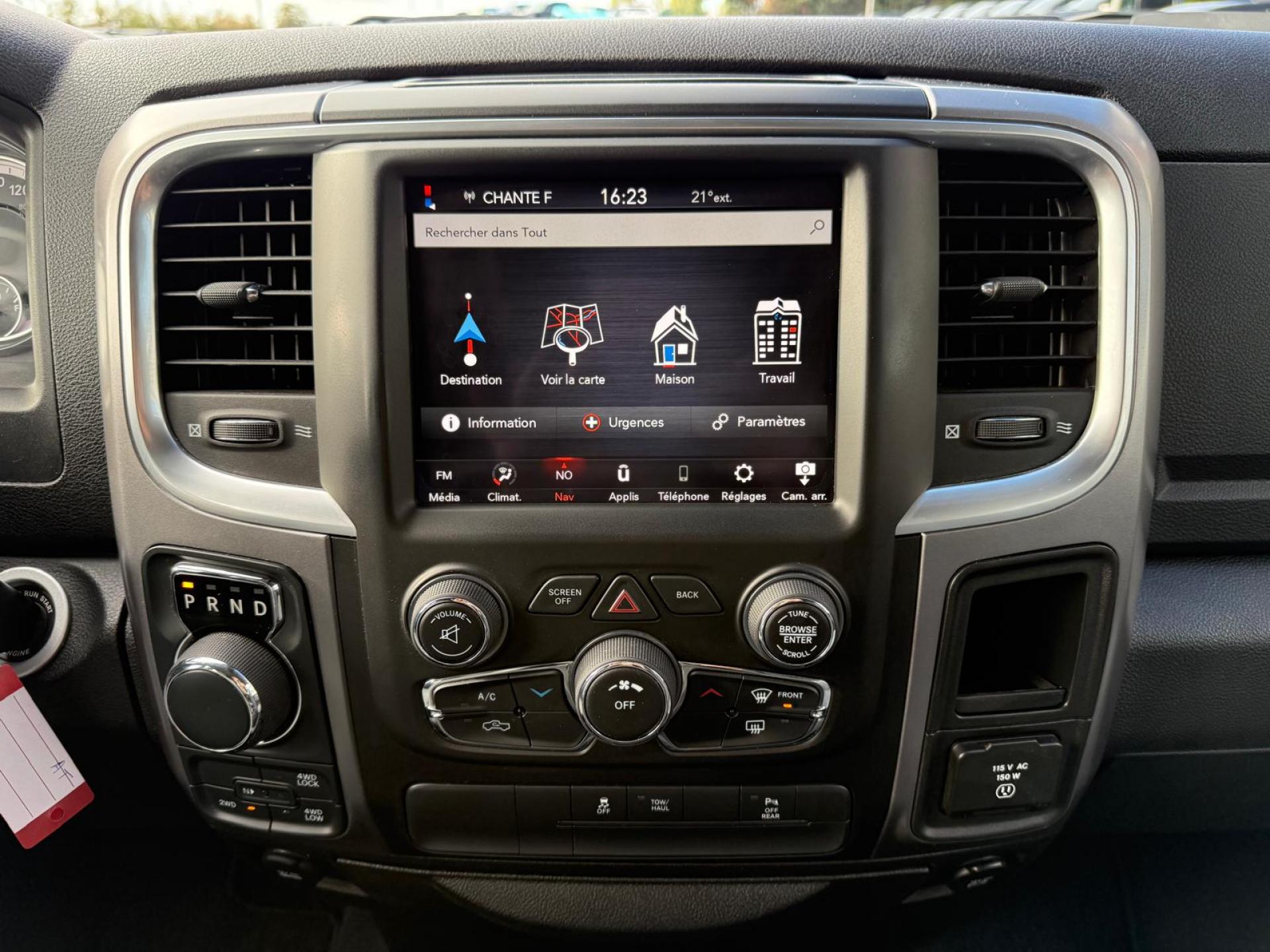 DODGE RAM 1500 CREW SLT CLASSIC BLACK PACKAGE