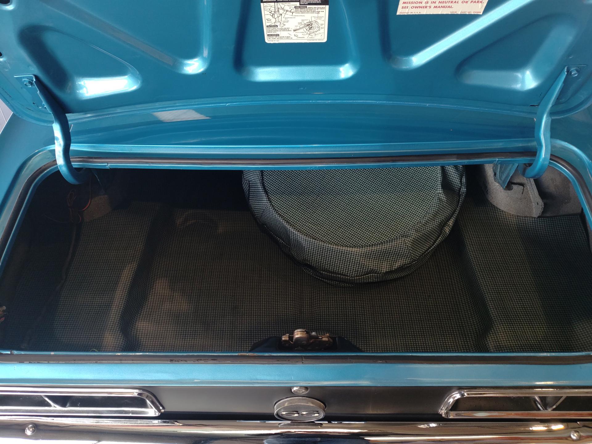 CHEVROLET CAMARO véritable SS 396 boite manuelle 4
