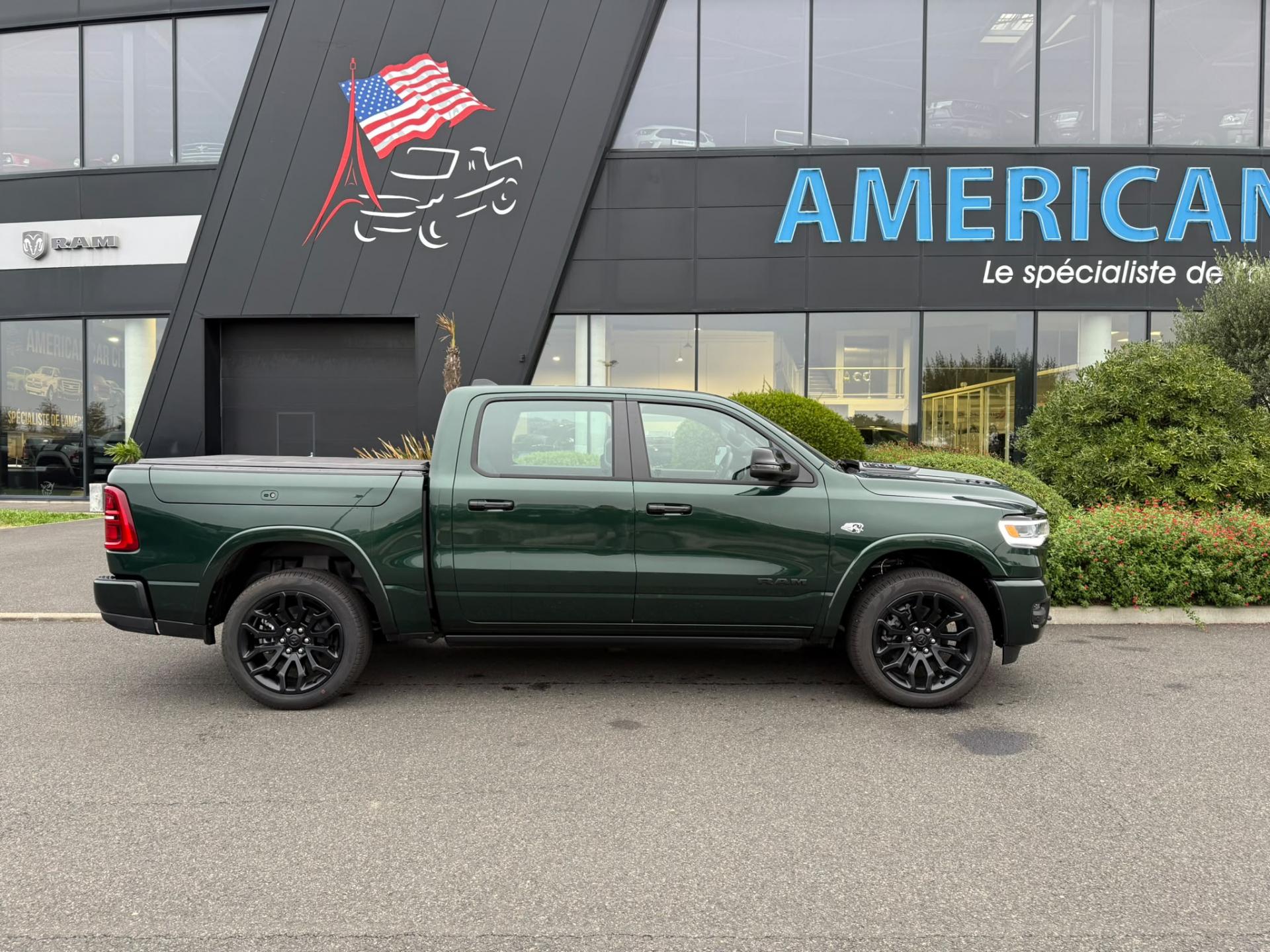 DODGE RAM 1500 CREW LIMITED NIGHT EDITION RAMBOX HAYON MULTI V8 5,7L