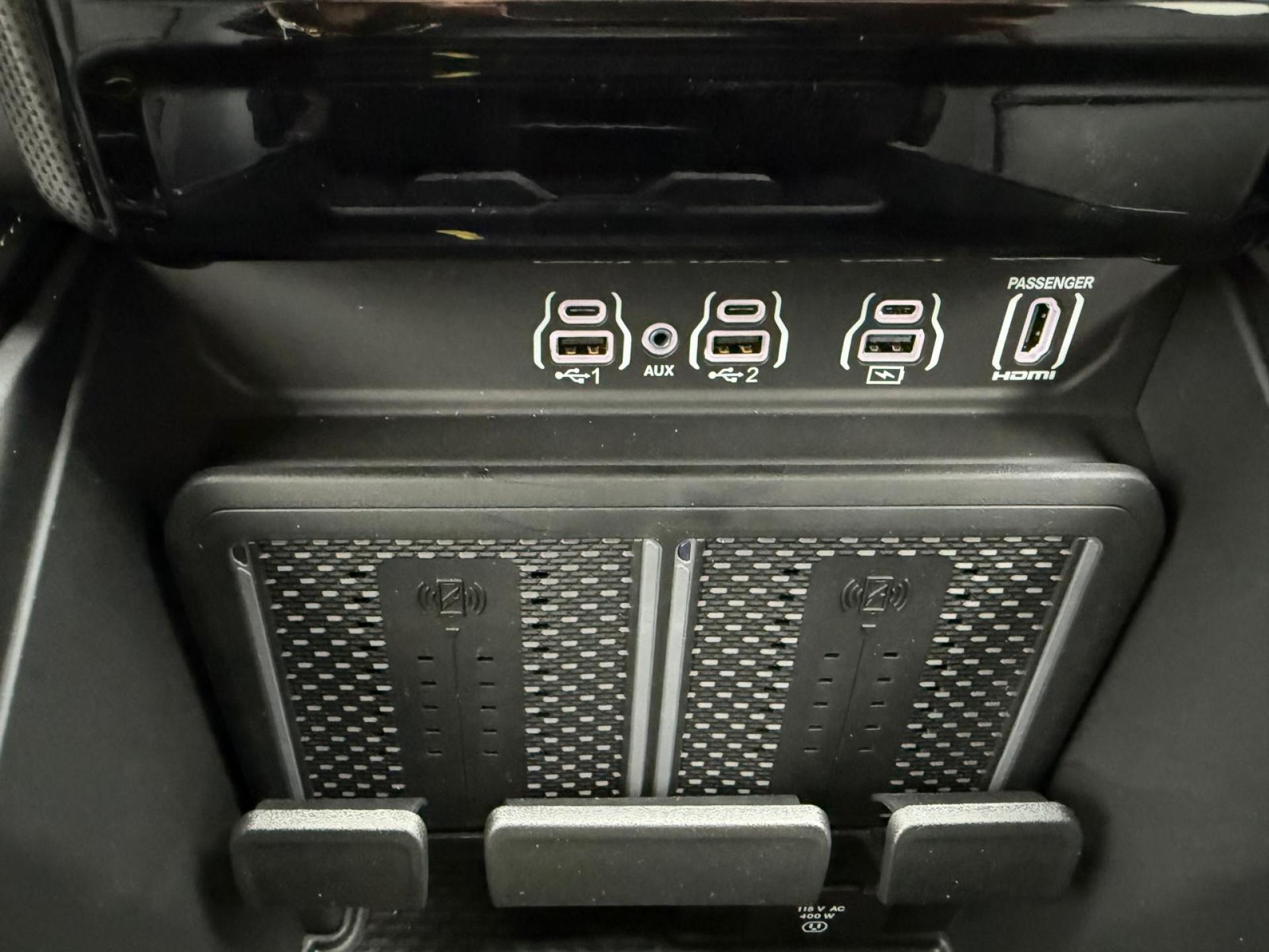 DODGE RAM 1500 CREW LIMITED [BATMAN] EDITION RAMBOX HAYON MULTI V8 5,7L