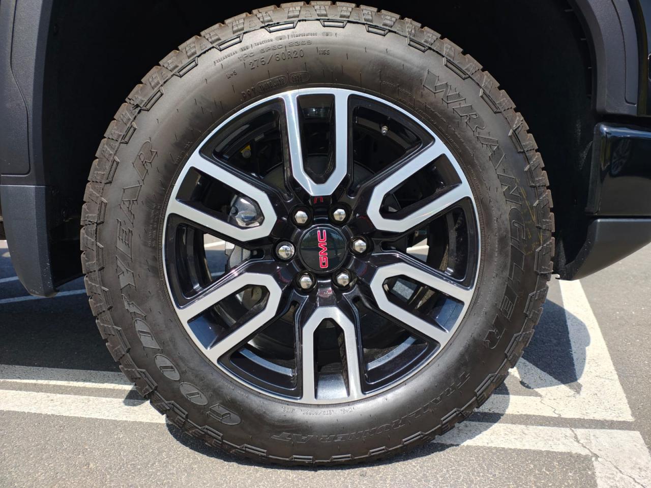 GMC Sierra 1500 Crew cab AT4 4x4 V8 6,2L