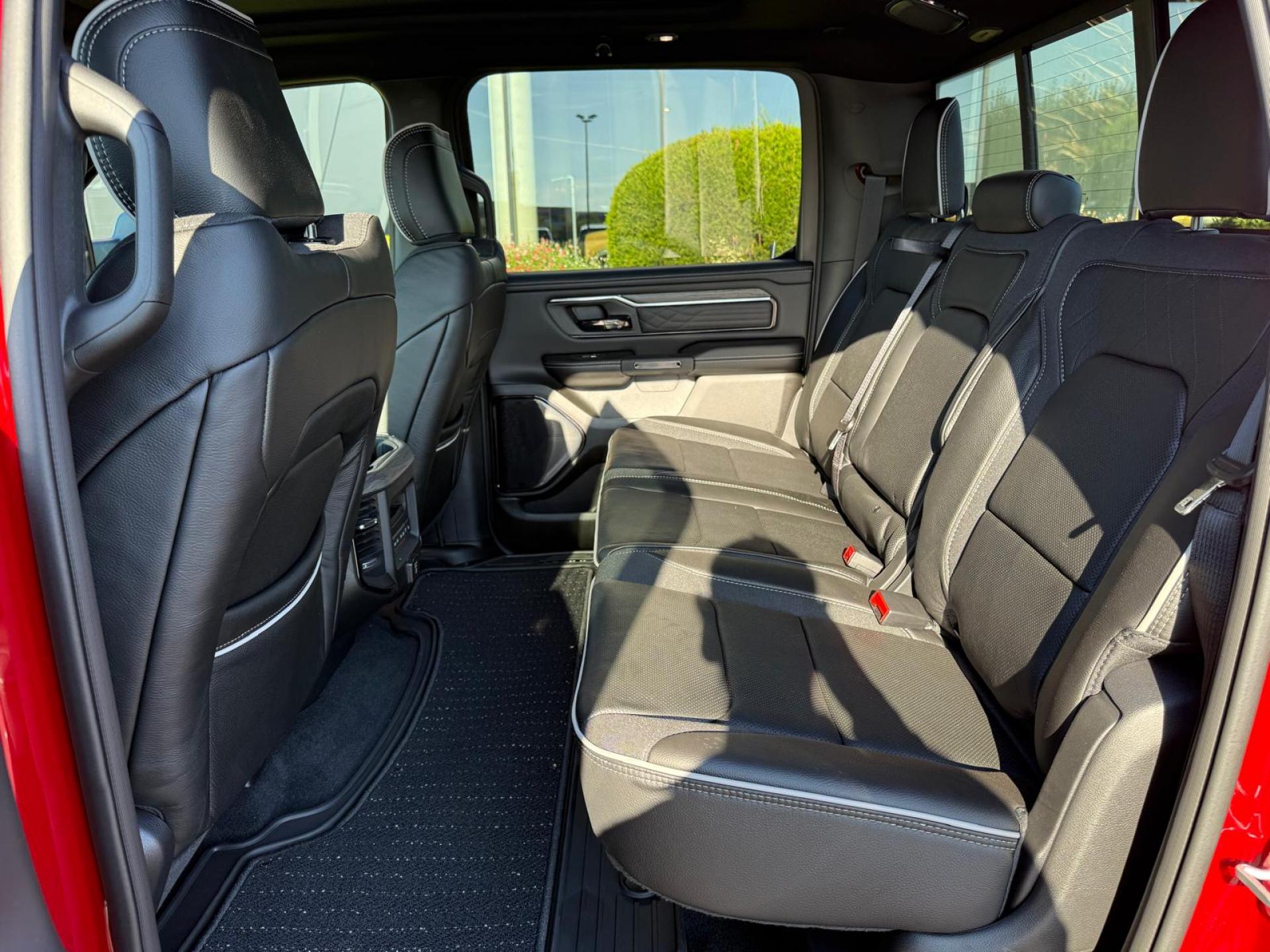 DODGE RAM 1500 CREW LIMITED NIGHT EDITION RAMBOX HAYON MULTI V8 5,7L