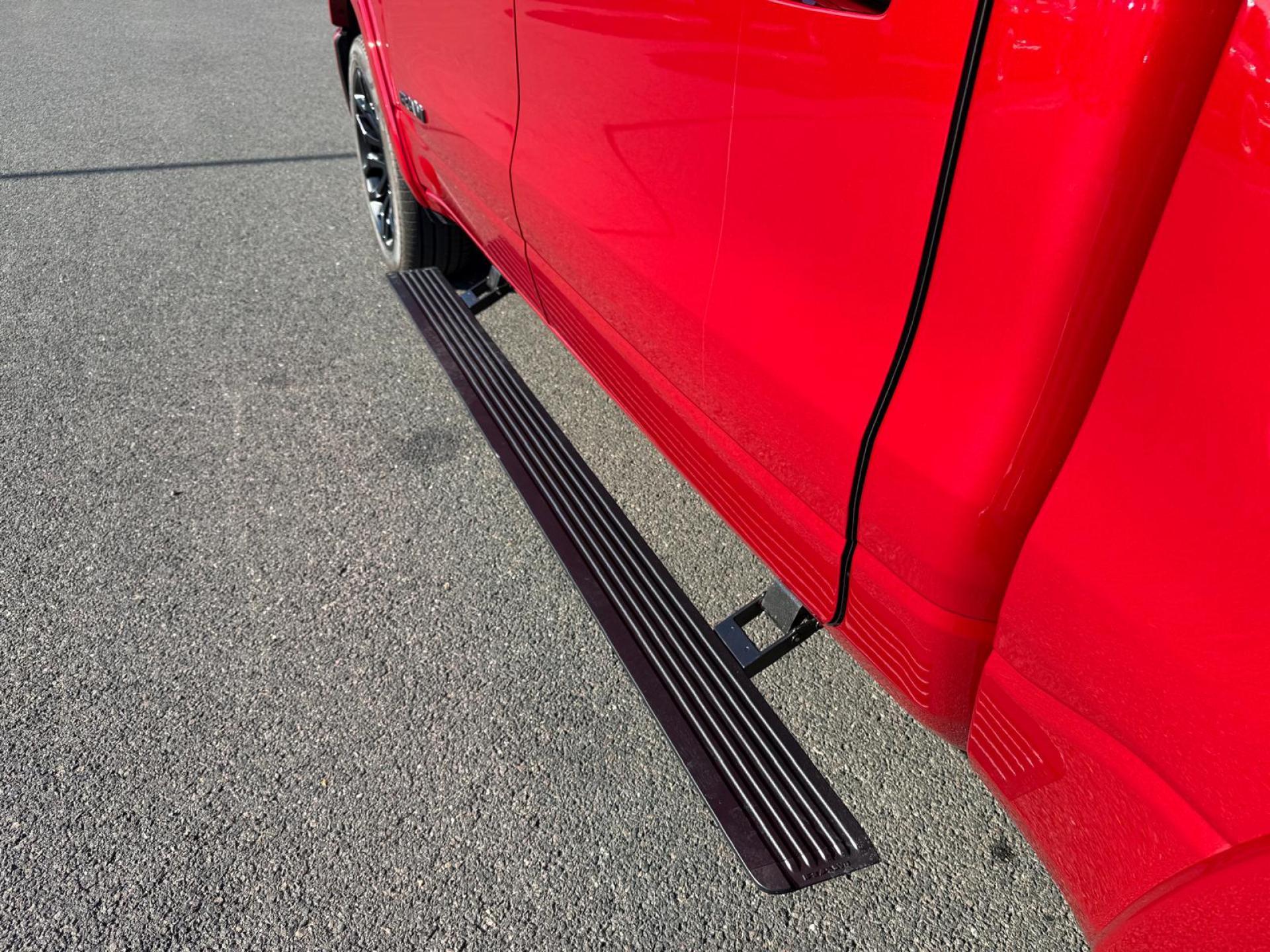 DODGE RAM 1500 CREW LIMITED NIGHT EDITION RAMBOX HAYON MULTI V8 5,7L