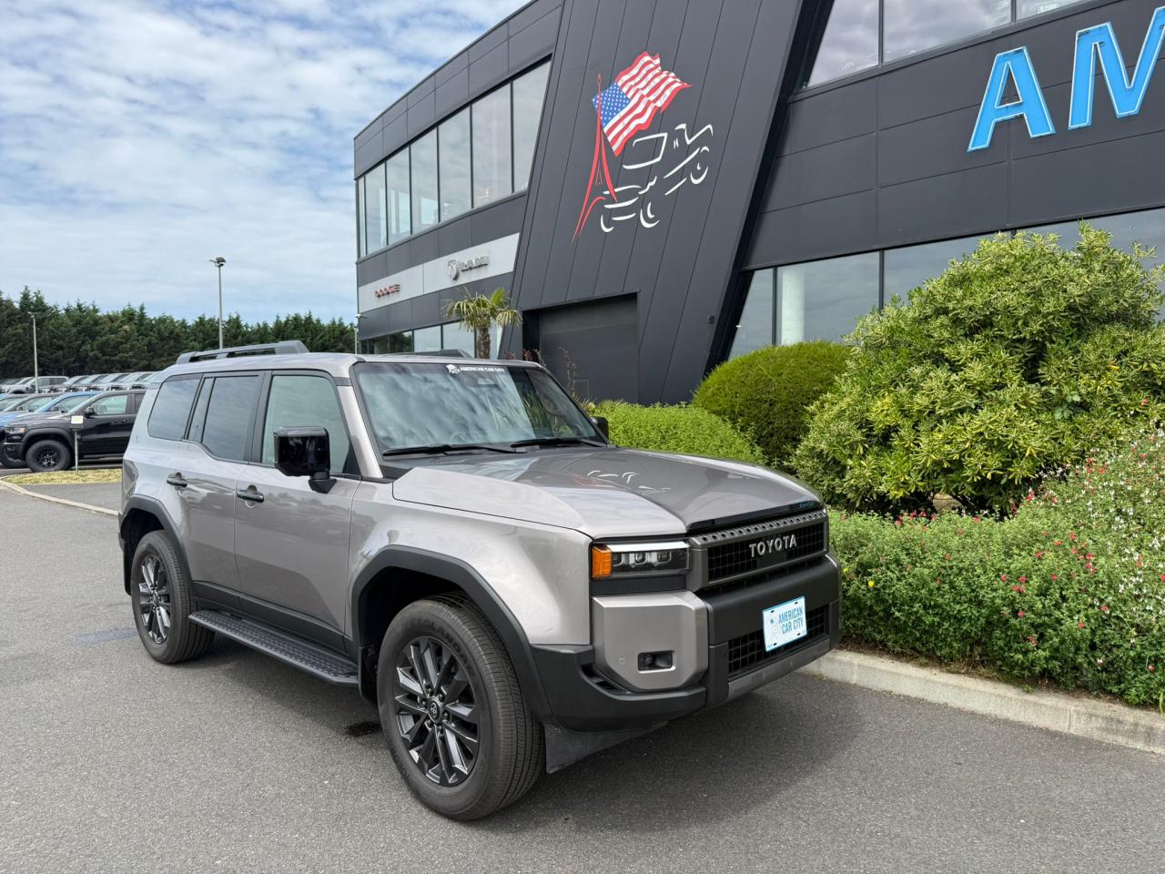 TOYOTA LAND CRUISER PREMIUM PACKAGE 4WD WAGON HYBRID