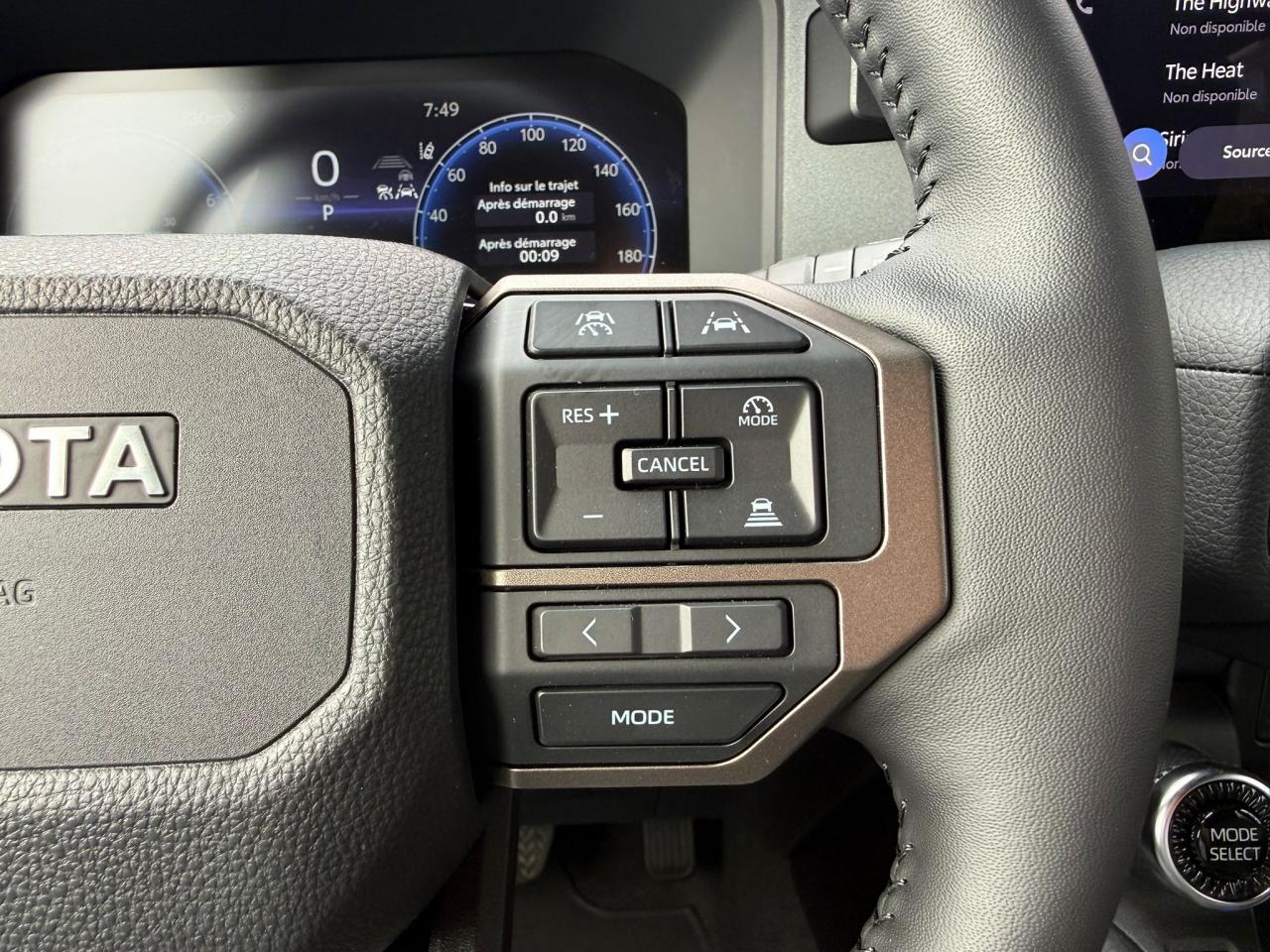 TOYOTA LAND CRUISER PREMIUM PACKAGE 4WD WAGON HYBRID