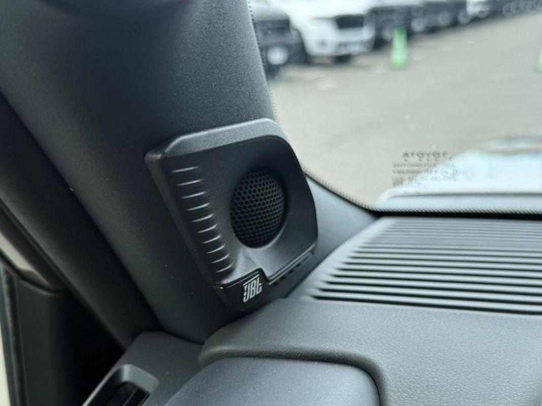 TOYOTA LAND CRUISER PREMIUM PACKAGE 4WD WAGON HYBRID