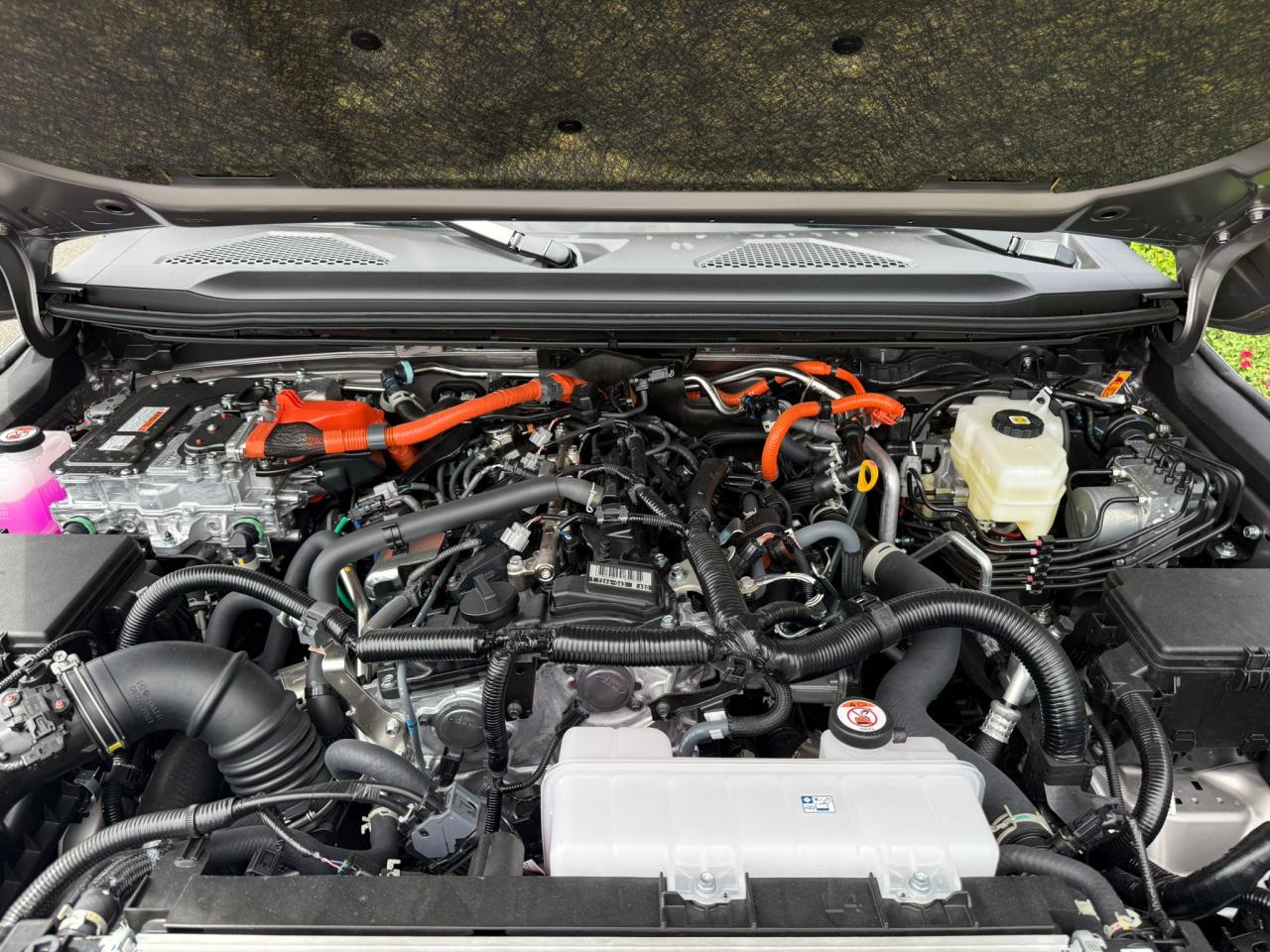 TOYOTA LAND CRUISER PREMIUM PACKAGE 4WD WAGON HYBRID