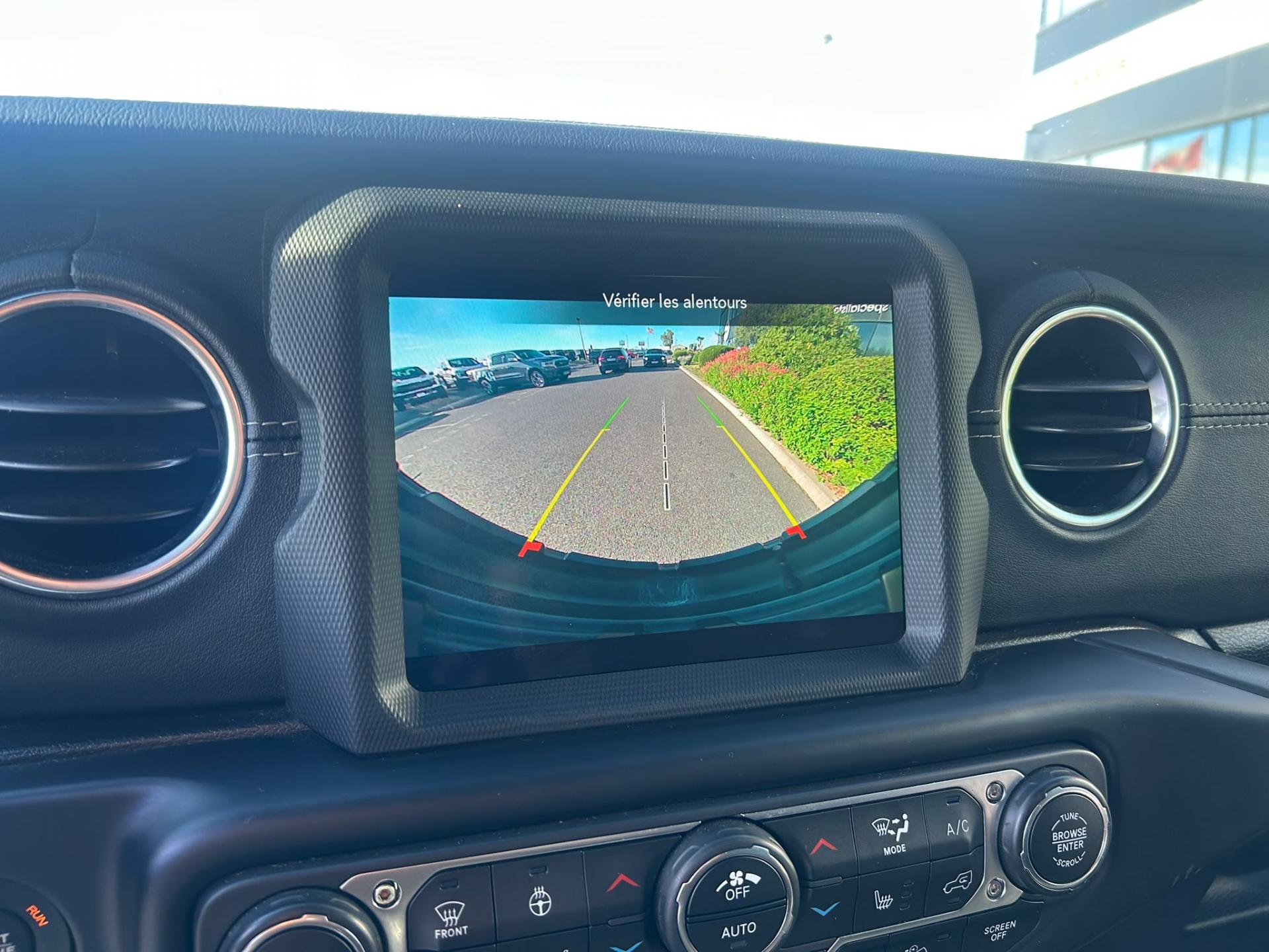 JEEP WRANGLER Unlimited Sahara 2.0i T - 272 - BVA 4x4 - SKYONE TOUCH