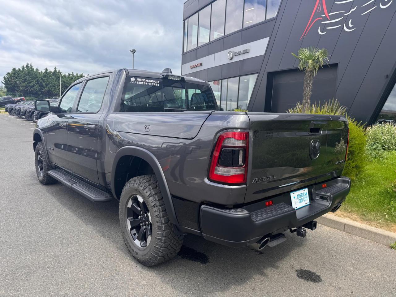 DODGE RAM 1500 CREW REBEL G/T AIR RAMBOX