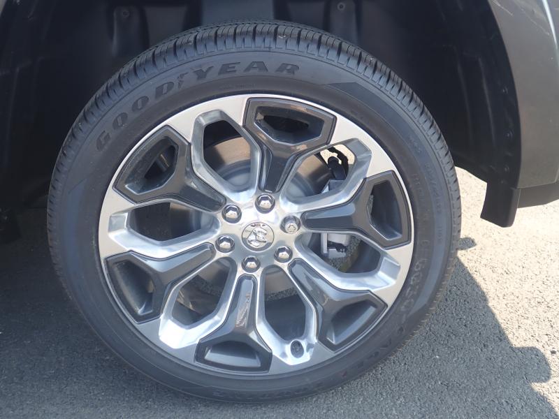 DODGE RAM 1500 CREW LIMITED AIR 2019