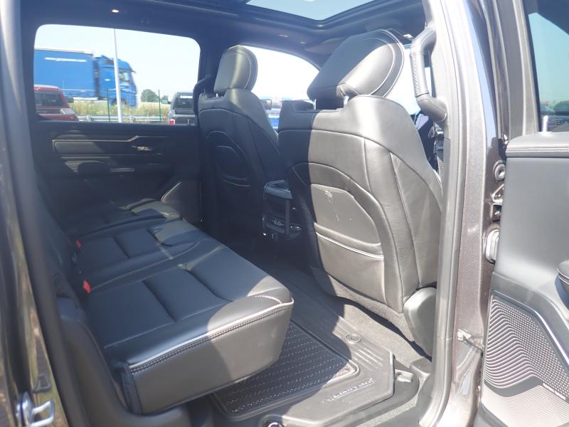 DODGE RAM 1500 CREW LIMITED AIR 2019