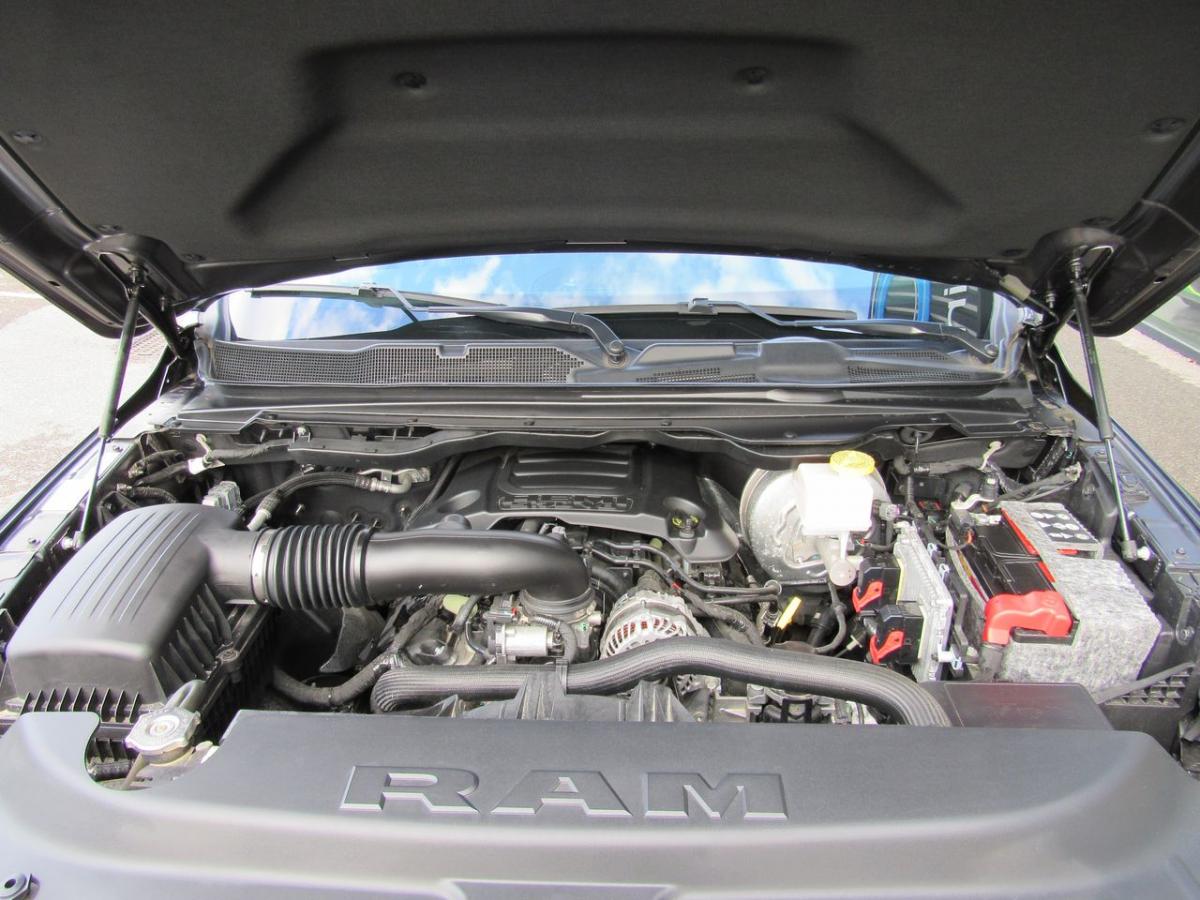 DODGE RAM 1500 CREW BIG HORN SPORT 2019