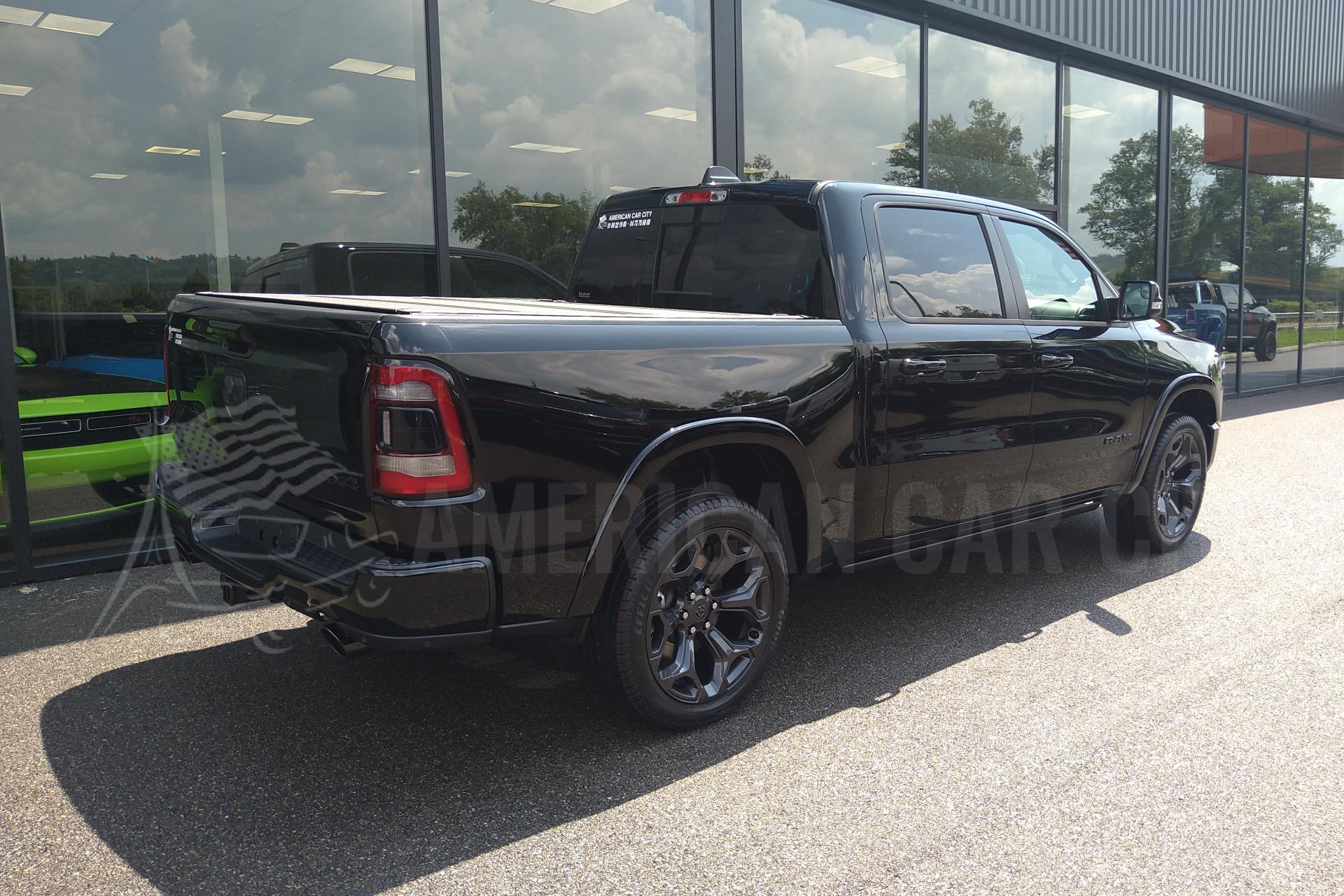 DODGE RAM 1500 CREW LIMITED BLACK PACKAGE 2020