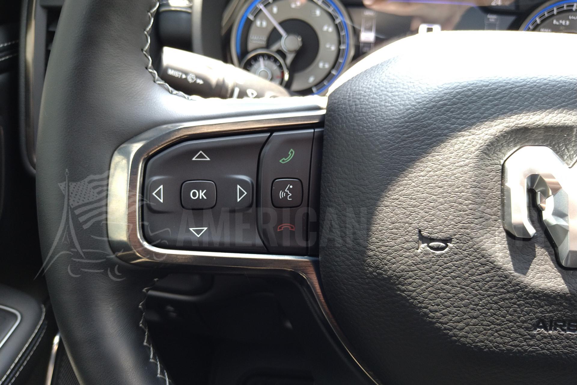 DODGE RAM 1500 CREW LIMITED BLACK PACKAGE 2020