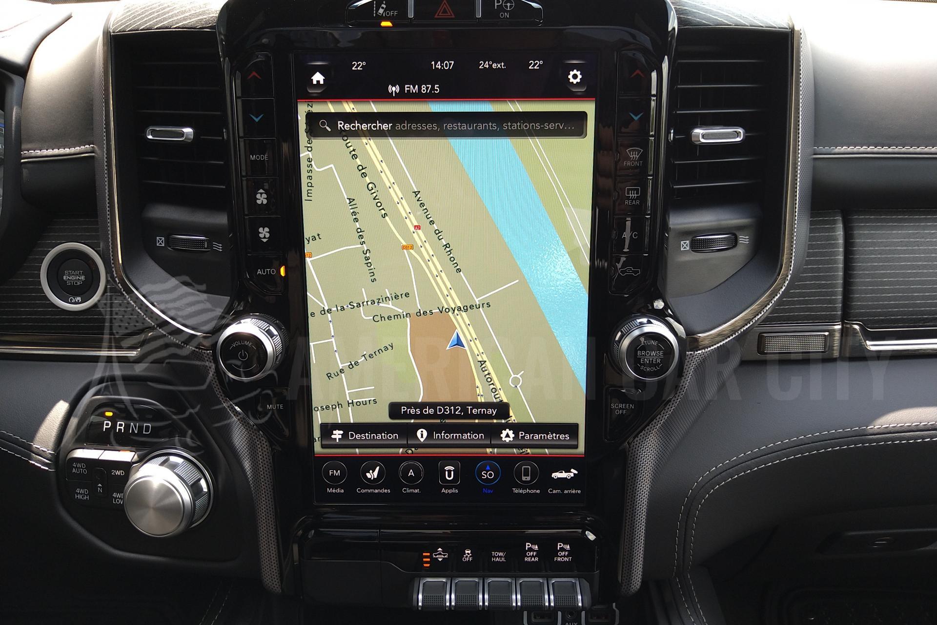 DODGE RAM 1500 CREW LIMITED BLACK PACKAGE 2020