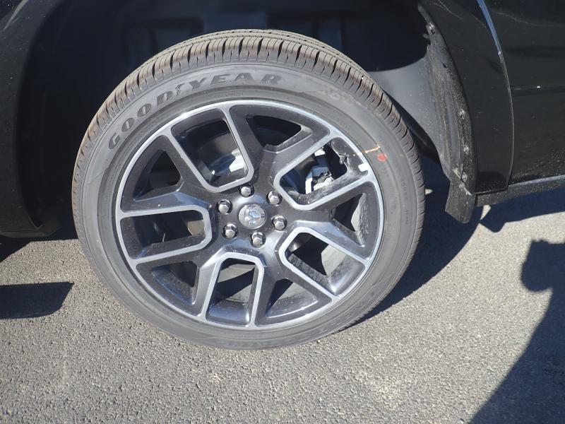 DODGE RAM 1500 CREW LARAMIE SPORT BLACK PACKAGE 2019