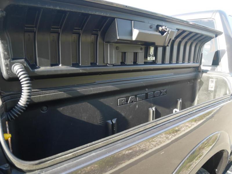 DODGE RAM crew laramie v8 5.7L 395ch GPL