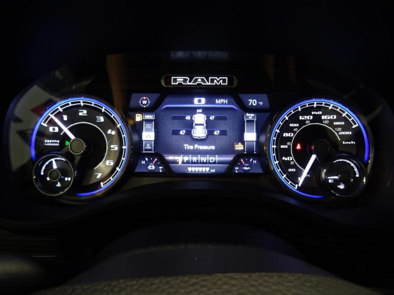 DODGE RAM 1500 CREW LIMITED AIR 2019