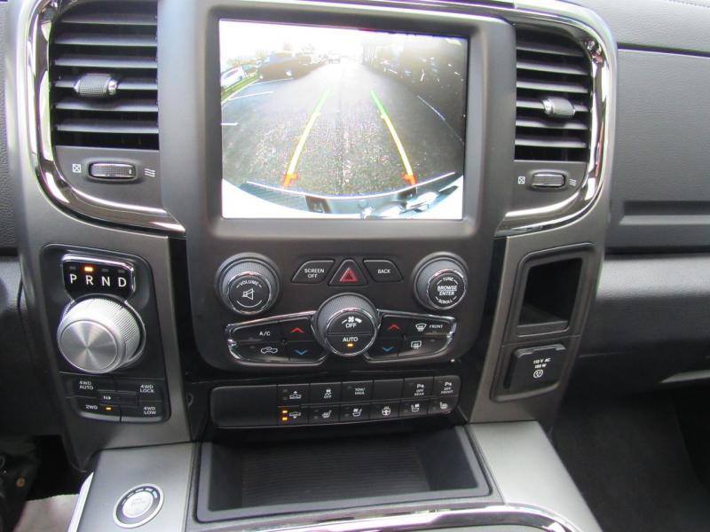 DODGE RAM 1500 CREW SPORT