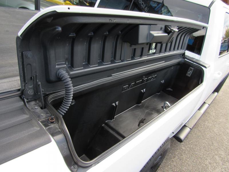 DODGE RAM 1500 CREW SPORT