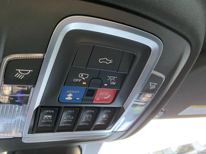 DODGE RAM 1500 CREW LIMITED AIR SUSPENSION 2019