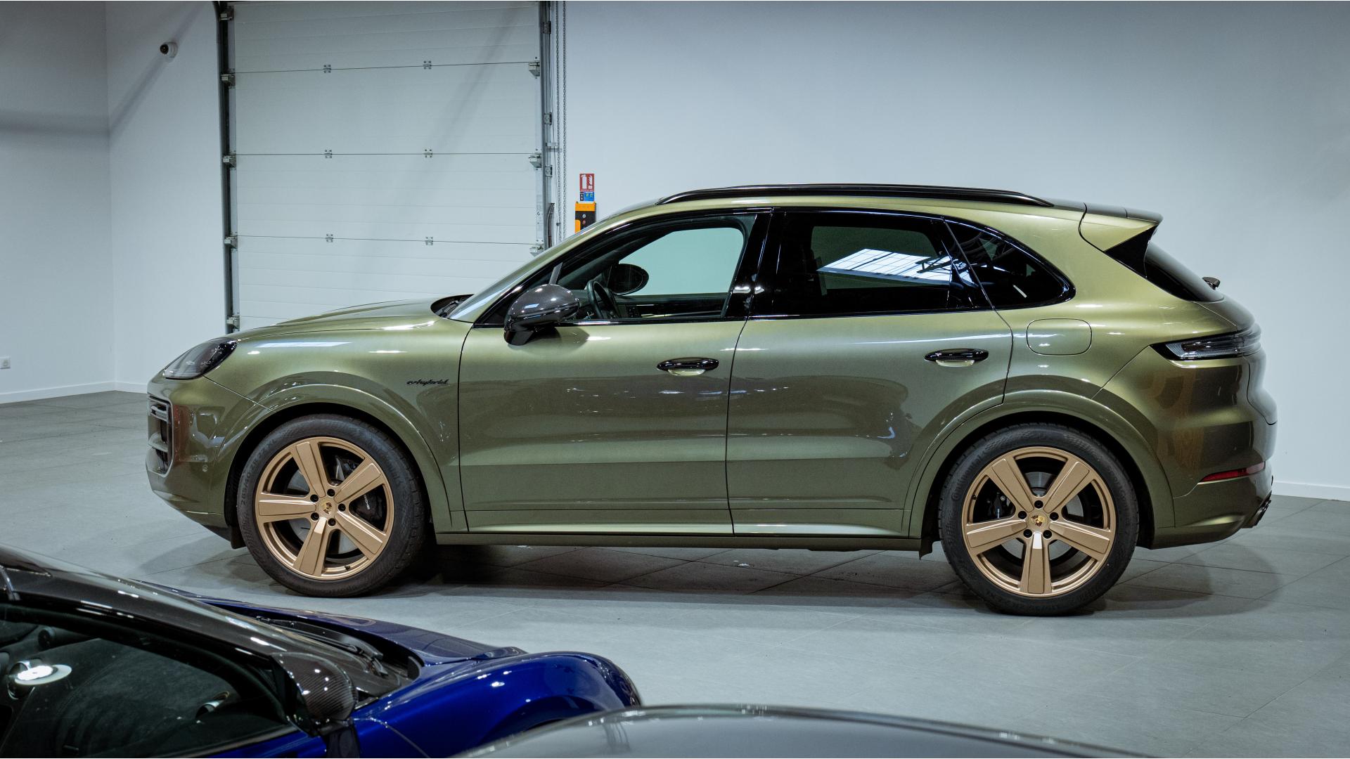Porsche Cayenne — photo 4 sur 11