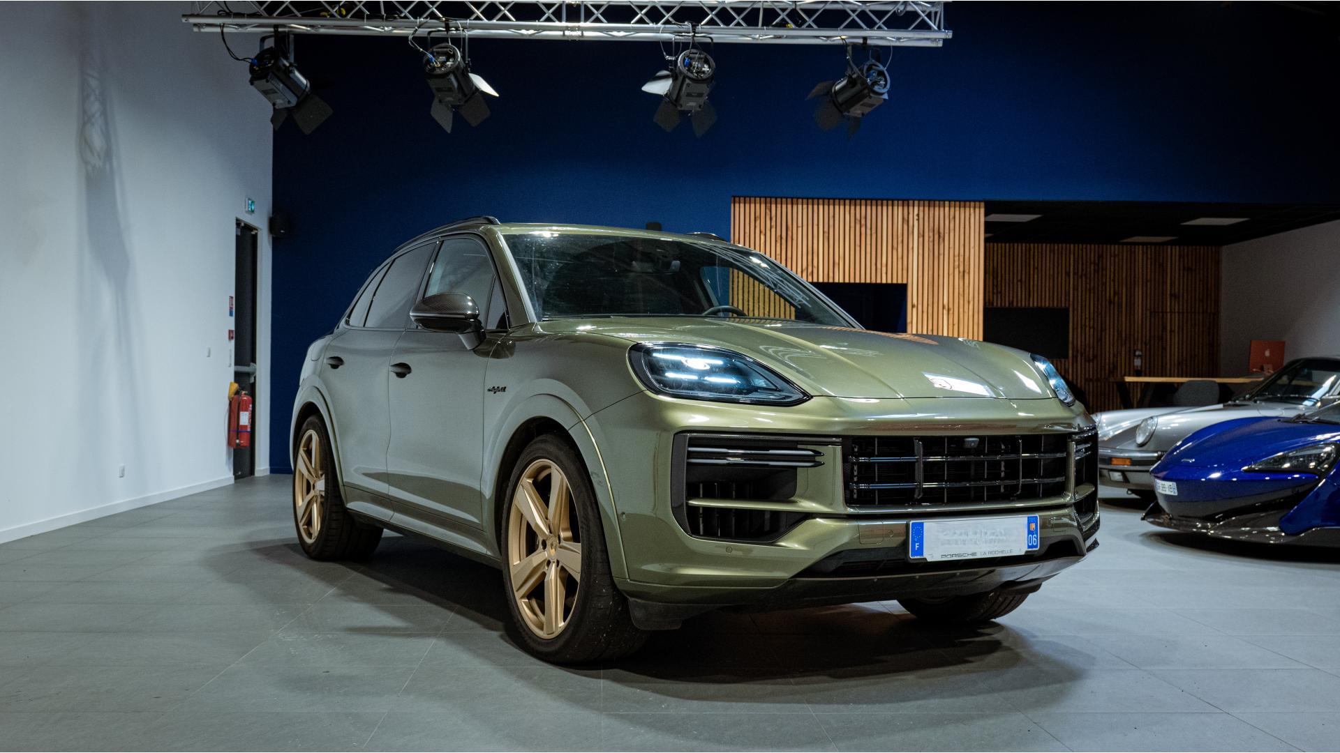 Porsche Cayenne — photo 5 sur 11