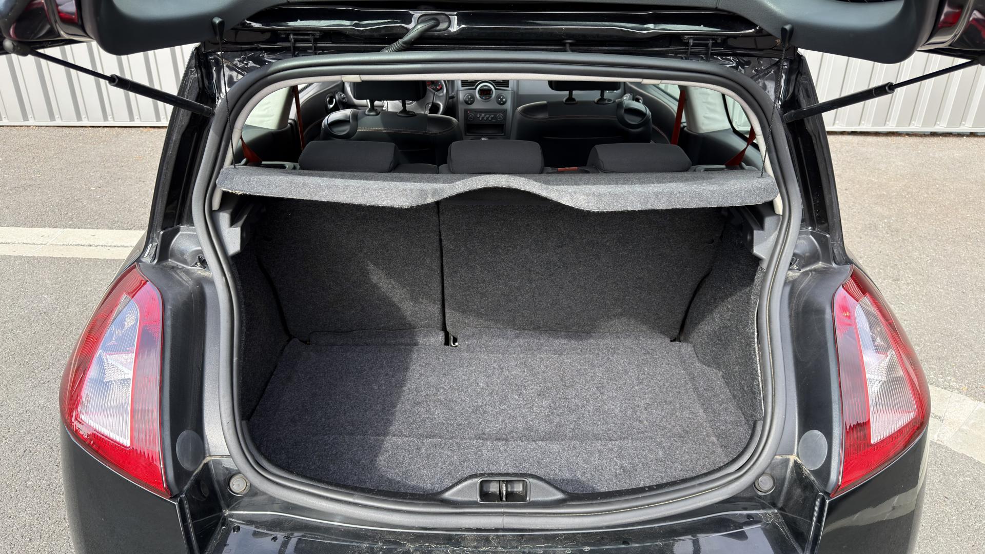 Renault Megane — photo 25 sur 30