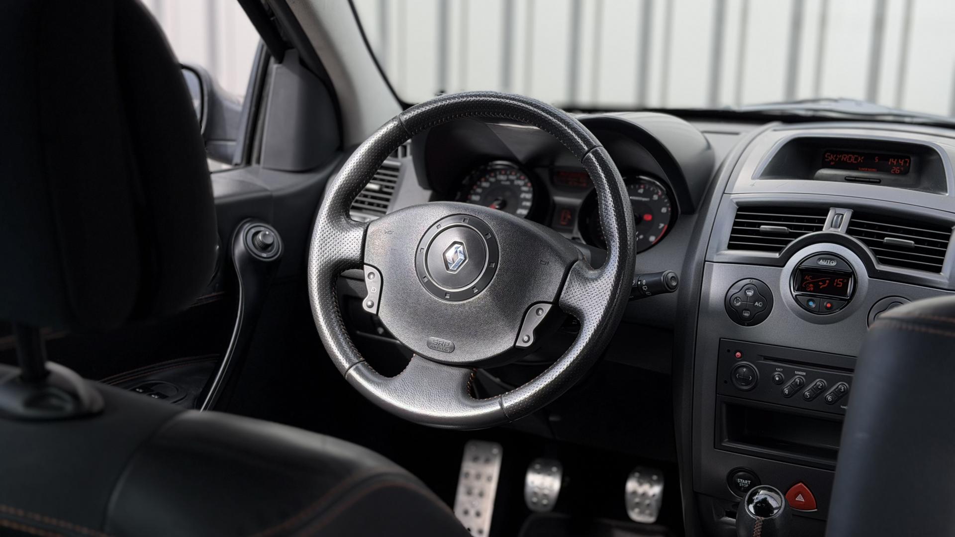 Renault Megane — photo 14 sur 30