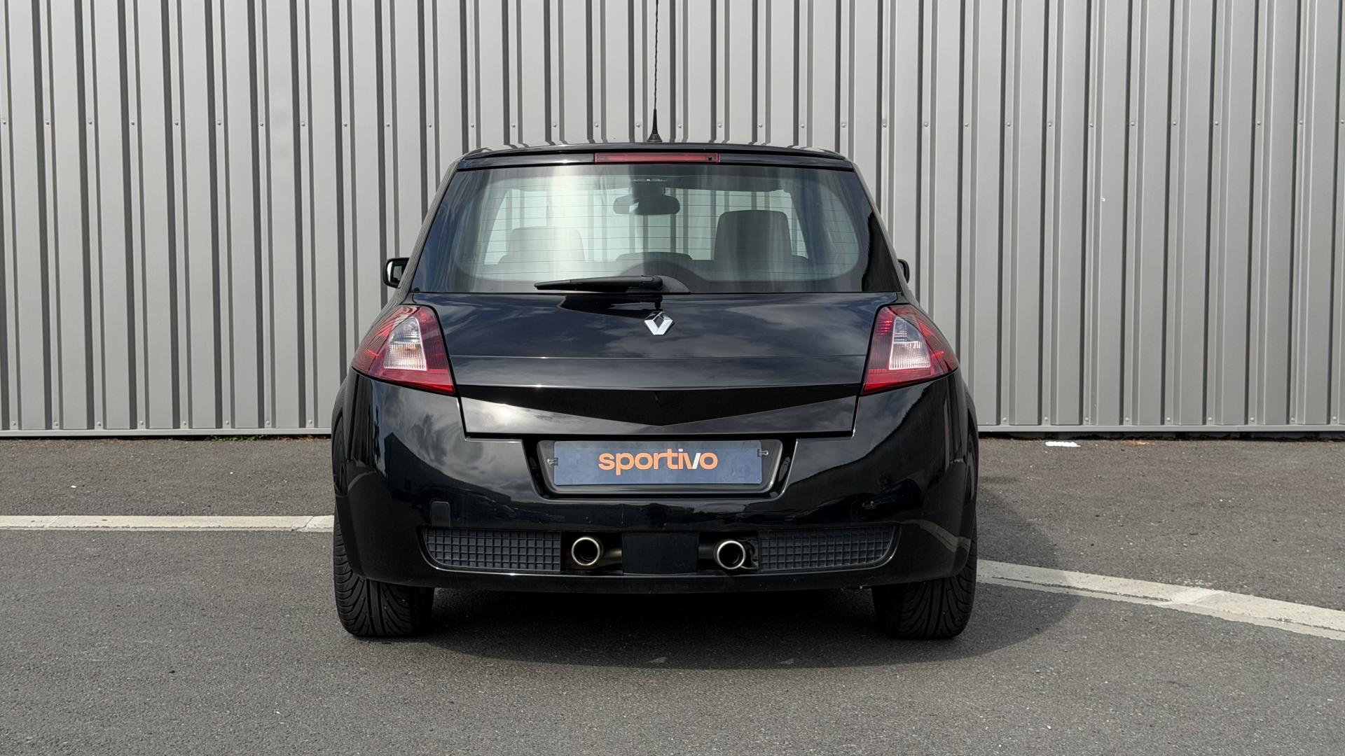 Renault Megane — photo 7 sur 30