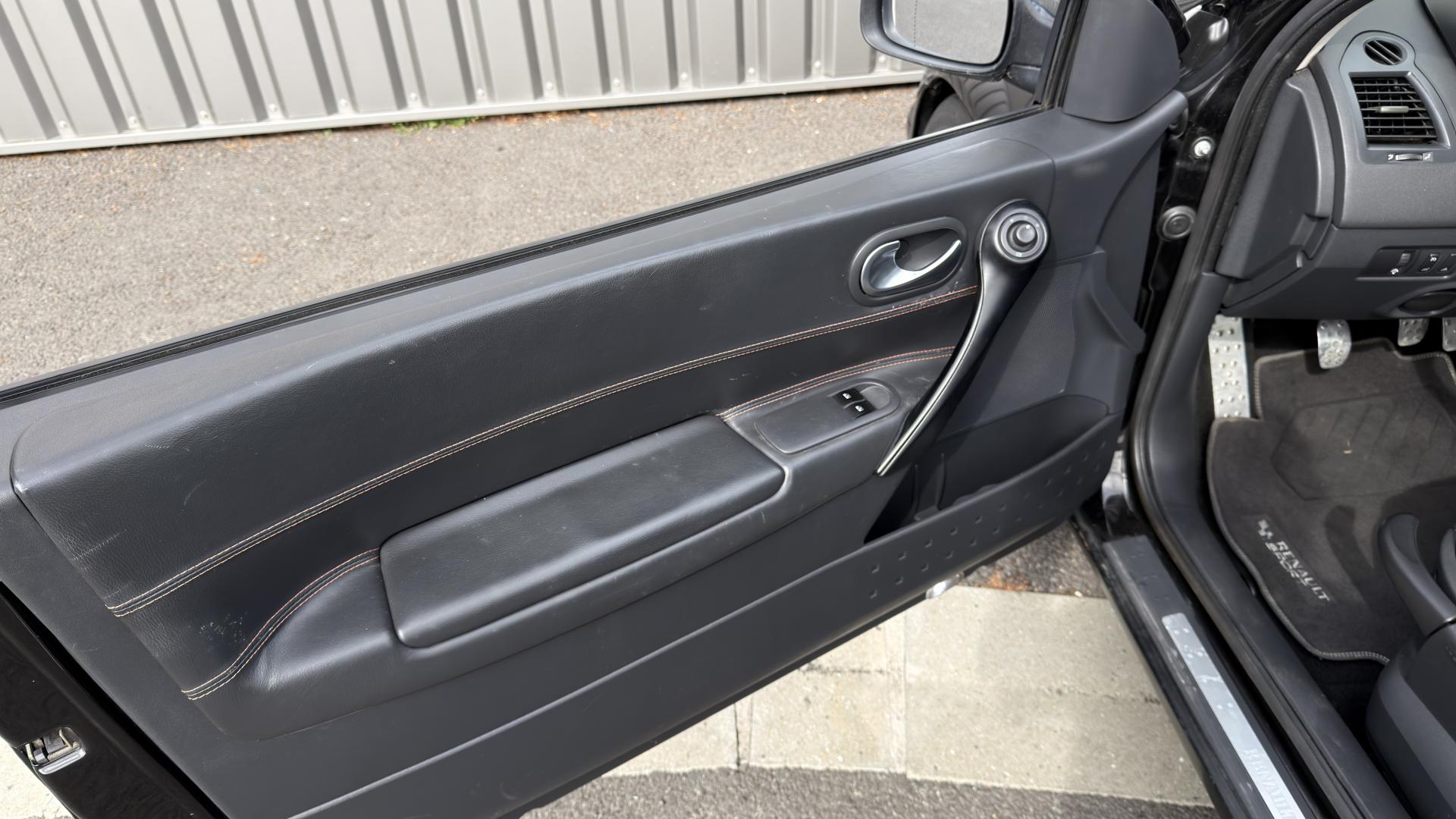 Renault Megane — photo 10 sur 30