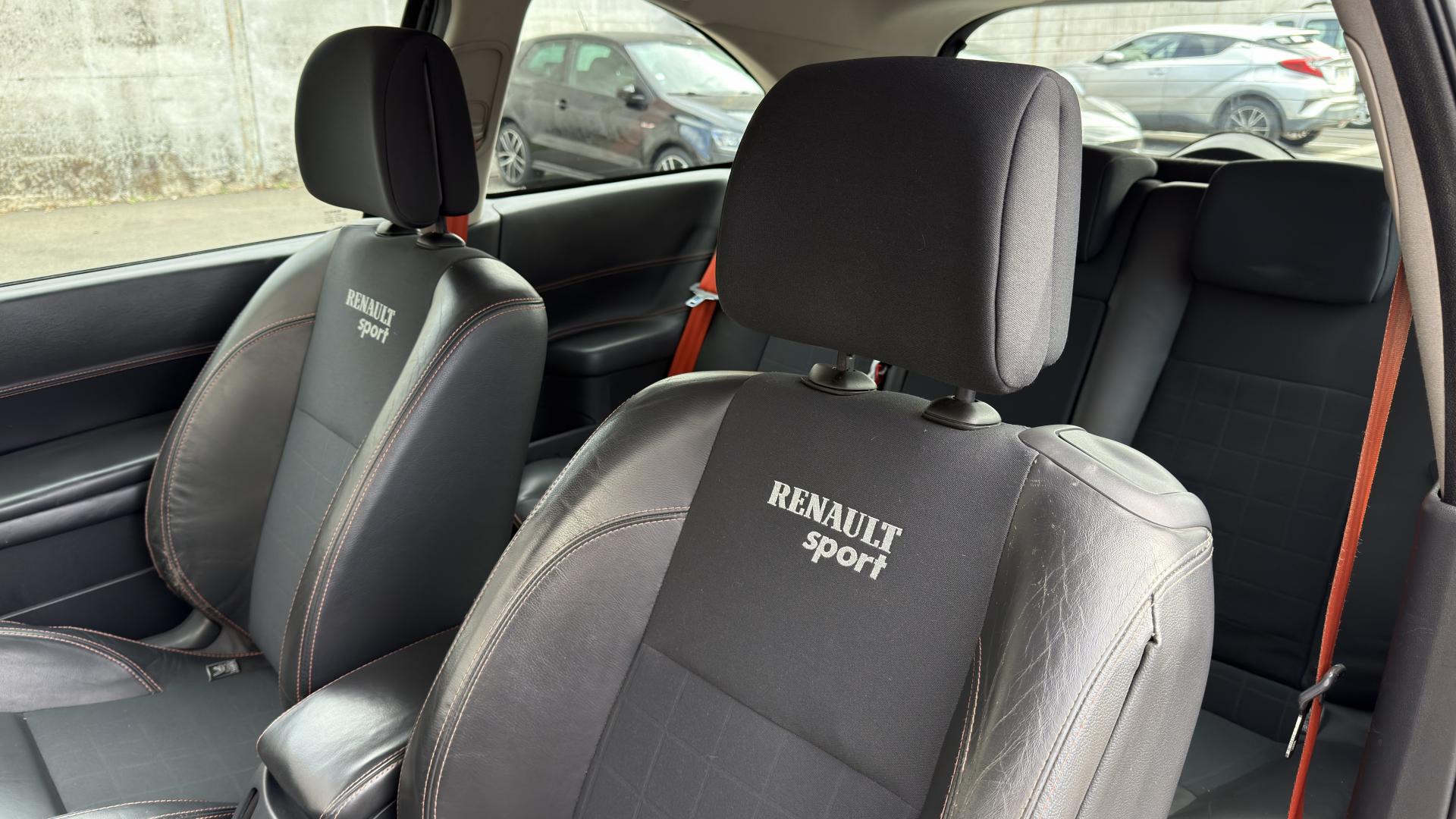 Renault Megane — photo 12 sur 30