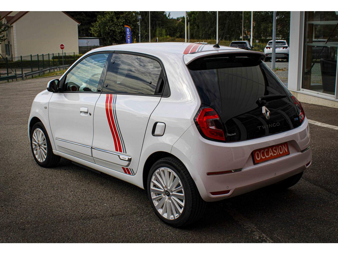 Thumbnail 17